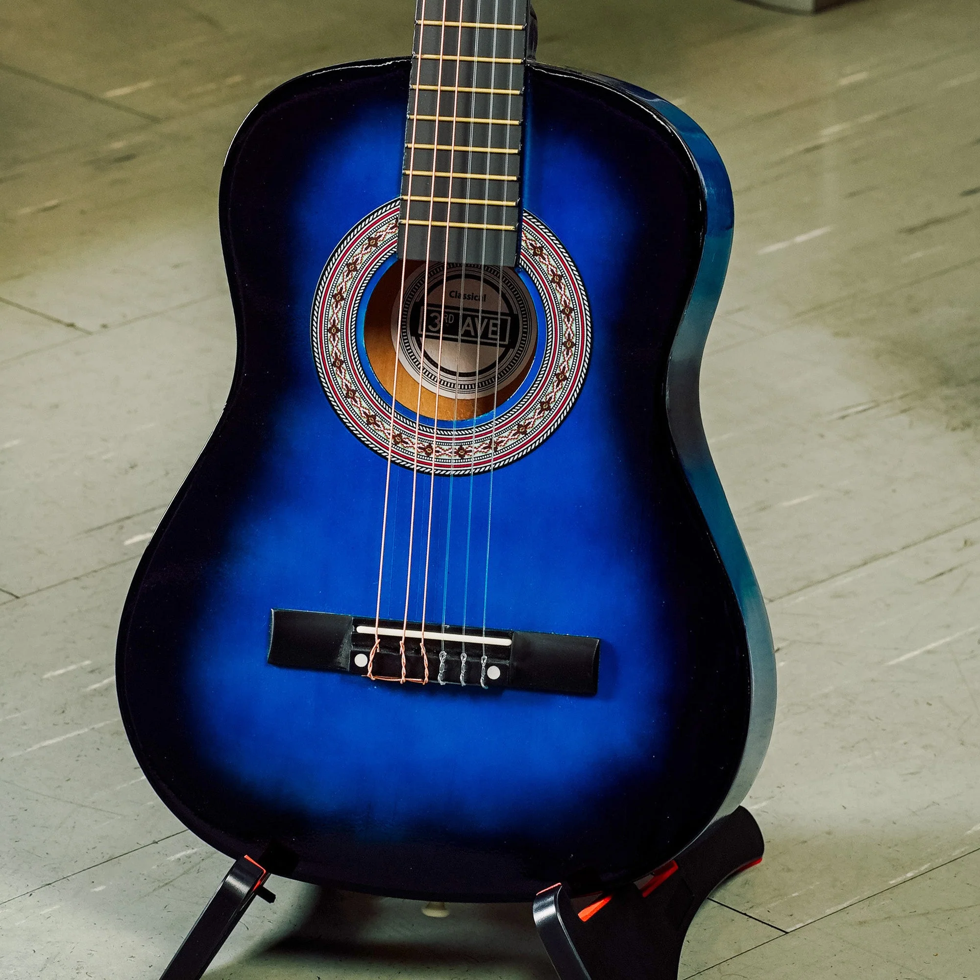 3rd Avenue 1/2 Size Classical Guitar Pack - Blueburst - Image 6
