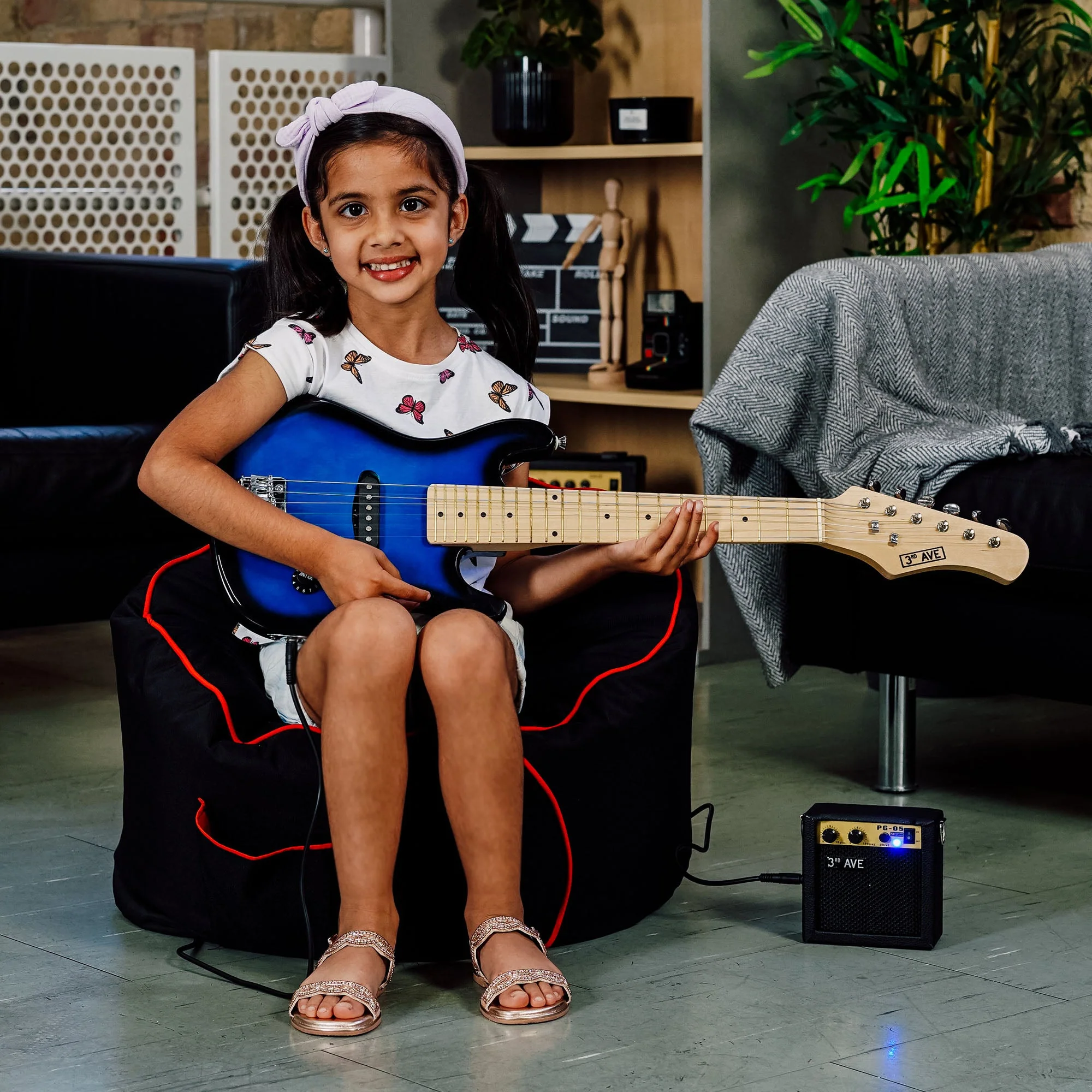 3rd Avenue Junior Electric Guitar Pack - Blueburst - Image 5