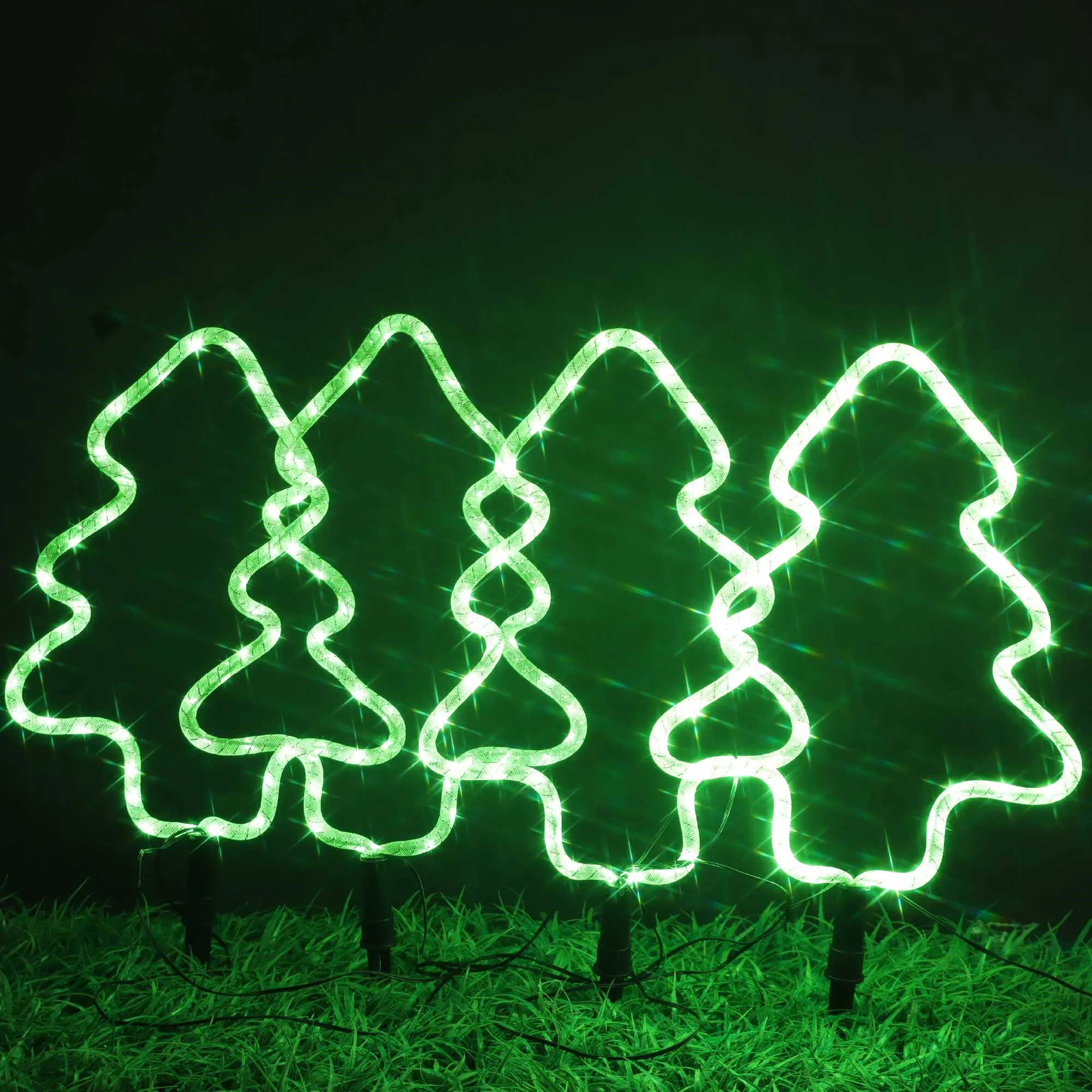Christmas Sparkle Outdoor Stakes Christmas Tree - 4 Pack Mains Powered - Image 6