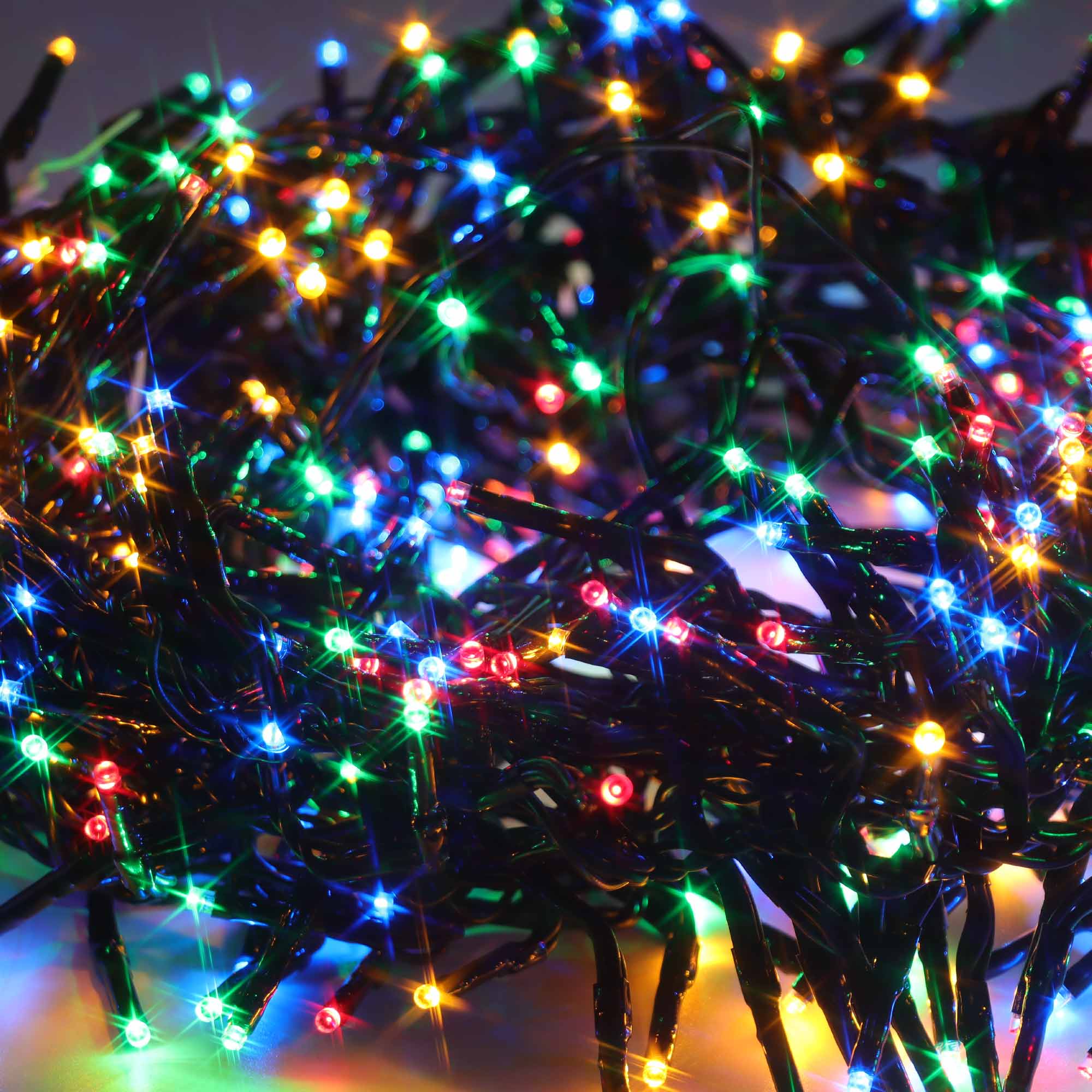 Christmas Sparkle Indoor and Outdoor Cluster Lights x 480 with Multi Colour LEDs - Mains Operated - Image 3