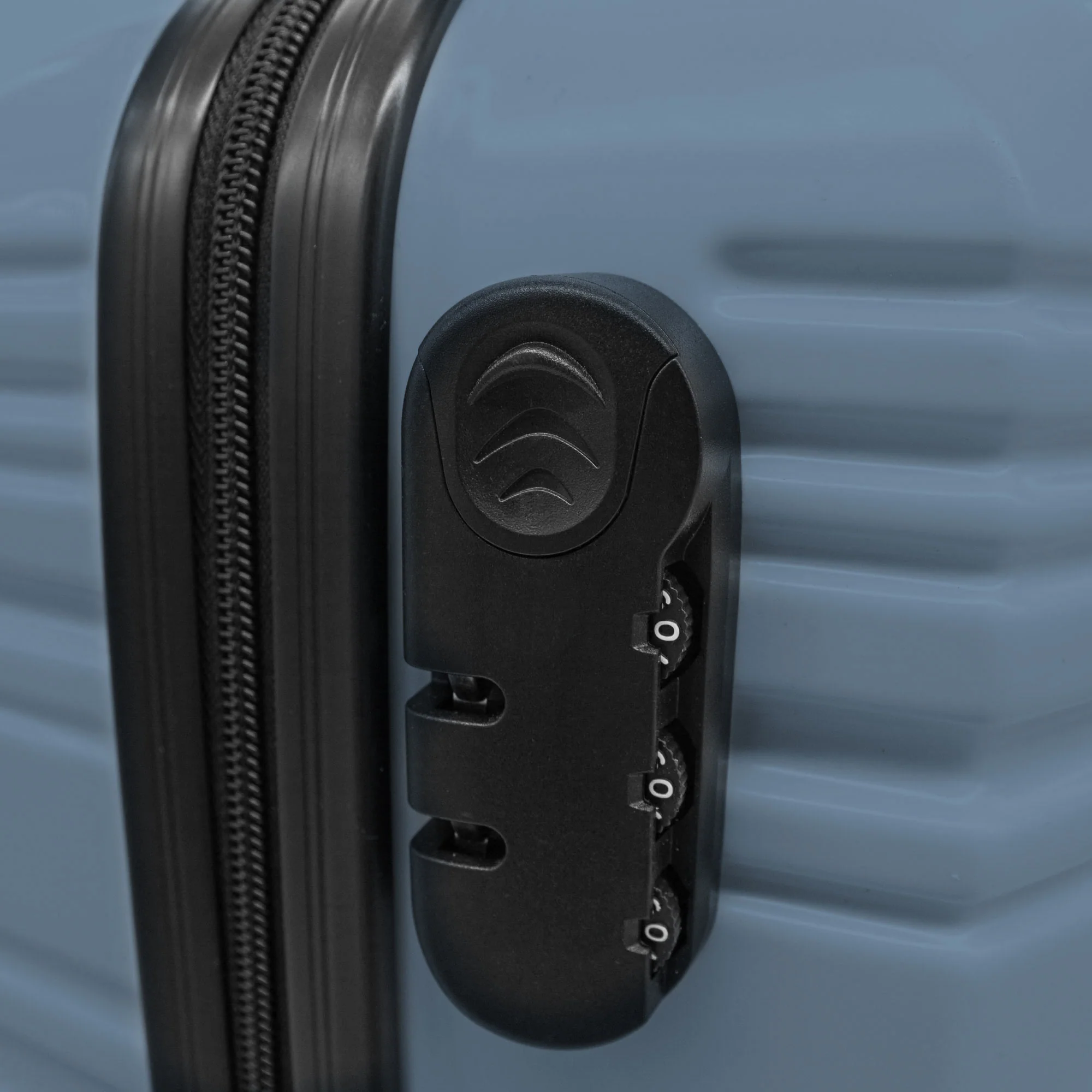 Alto Cloud ABS Luggage - Cornflower - Image 4