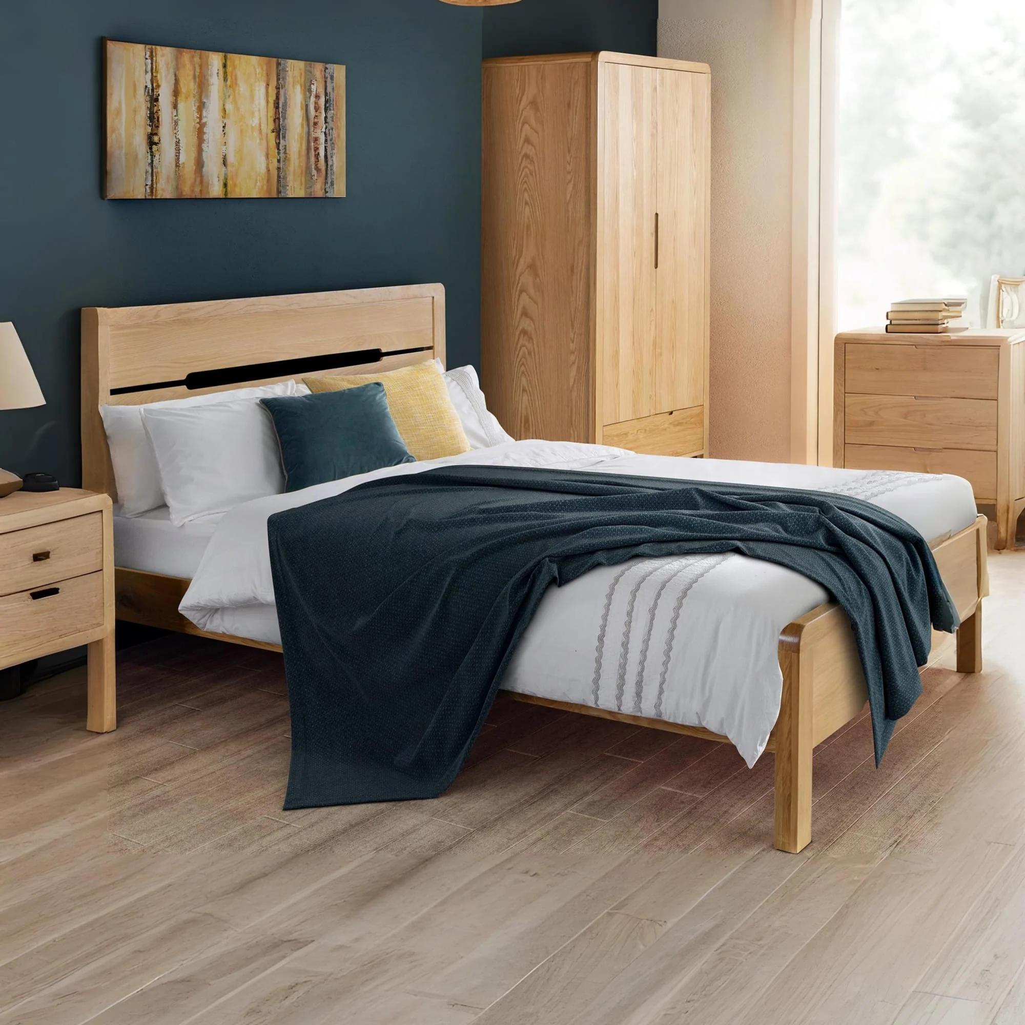 ARC KINGSIZE BED 150CM