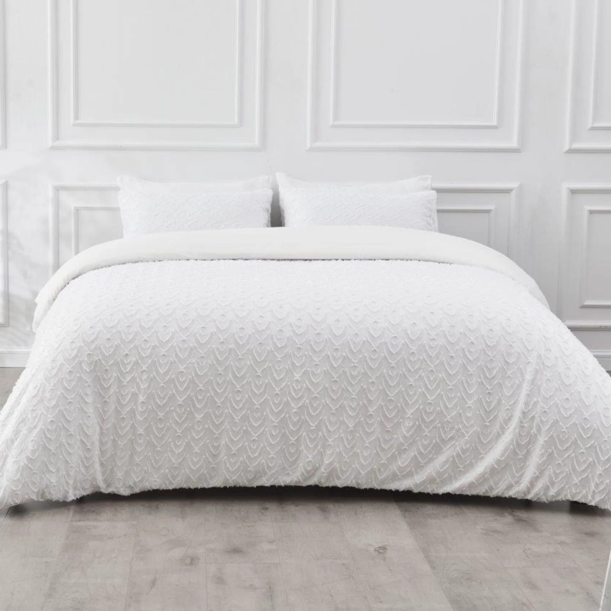 Audie Arrow Duvet Cover Set - Double & King Sizes | Soft Hypoallergenic Easy Care Bedding - Image 2