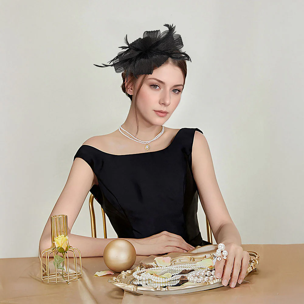 Black Vintage Fashion Fascinator - Image 2