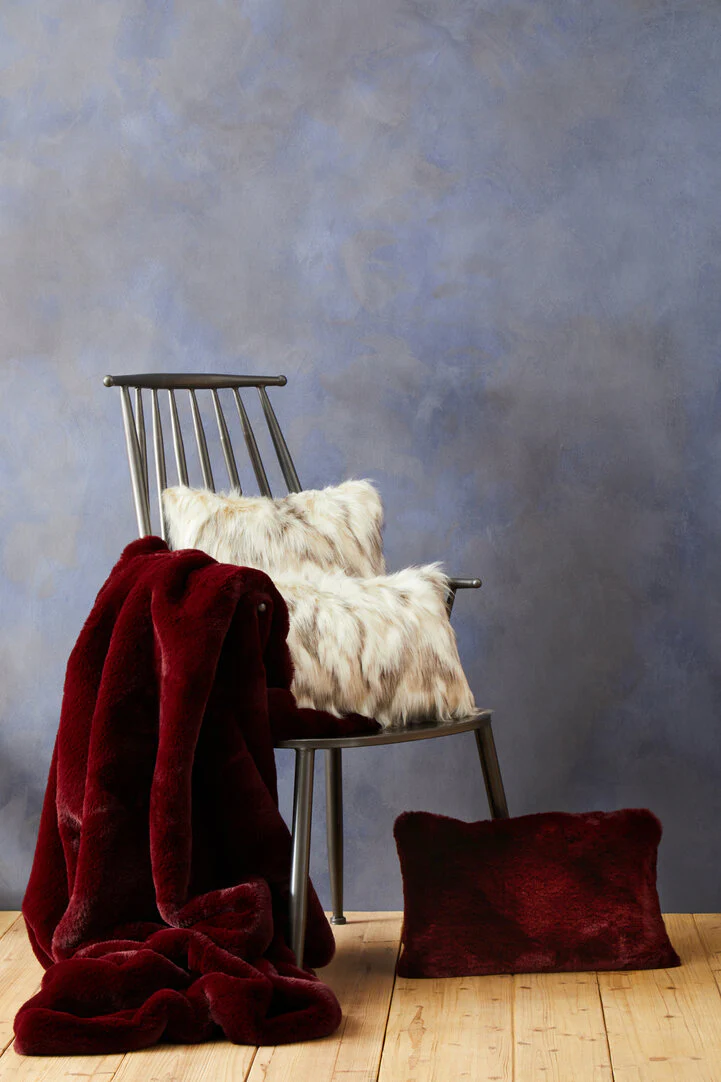 Bosie Lamina Red Wine Rectangular Cushion - Image 5