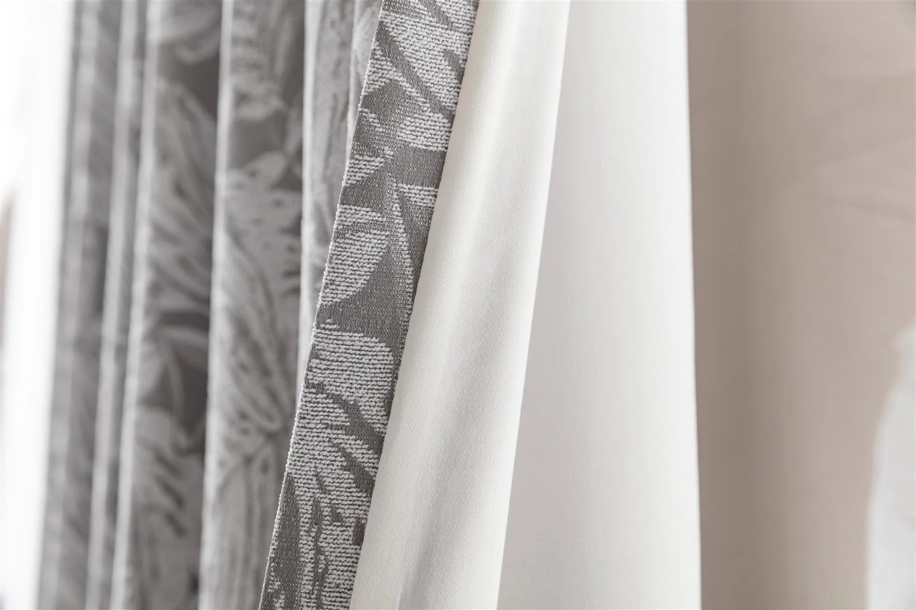 Botanic Chenille Jacquard Lined Pencil Pleat Taped Top Curtains - Image 3