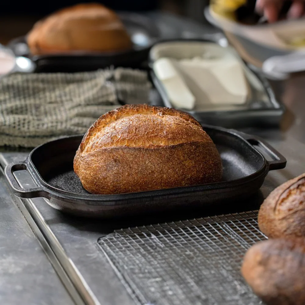 Breeins Cast Iron Bread Pan - Image 2