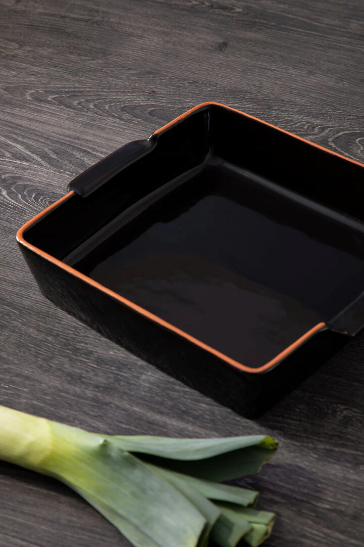 Calisto Terracotta Black Glazed Oven to Table Dish - Image 2