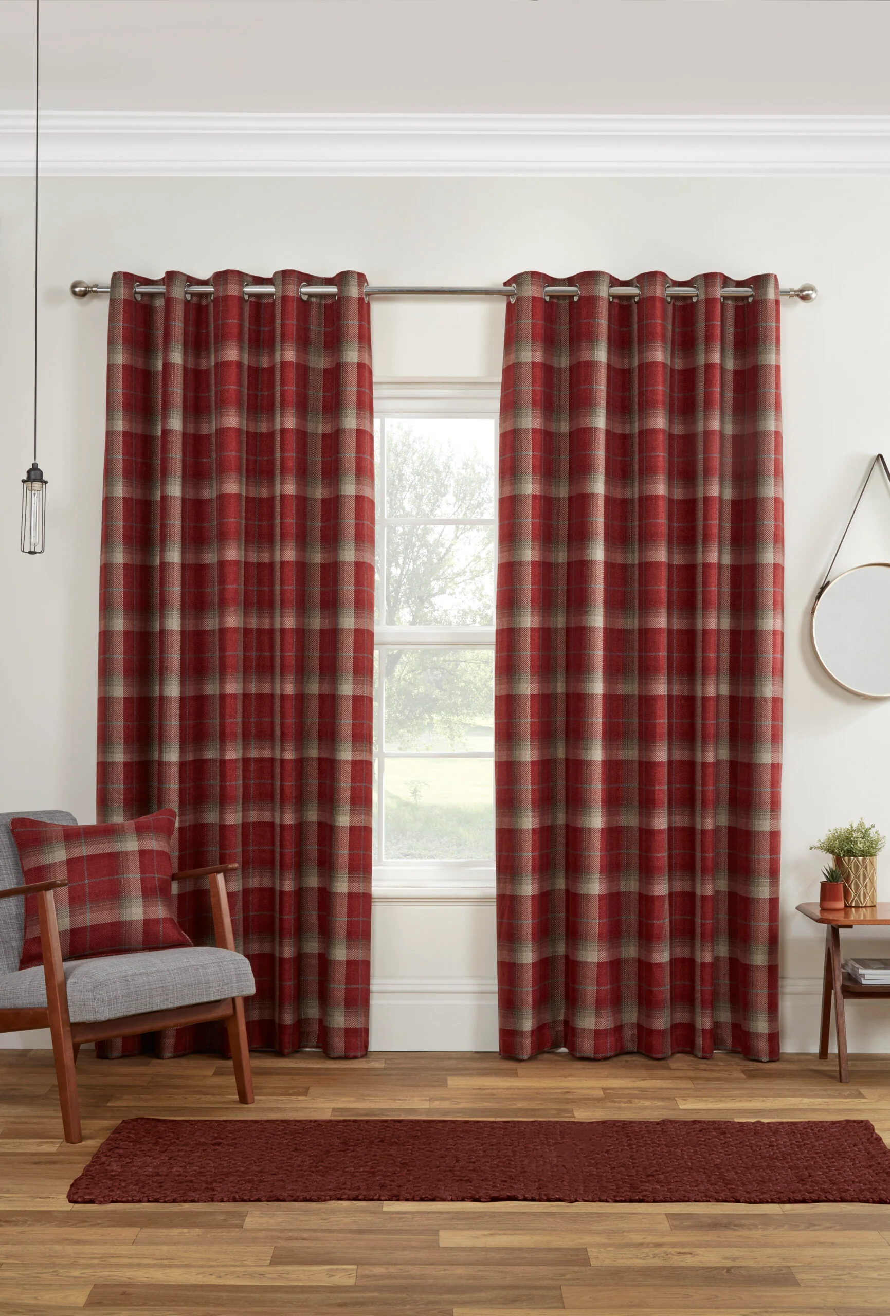CARNOUSTIE RED EYELET CURTAINS