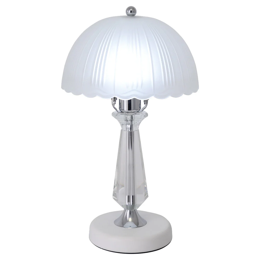 Cottonfy UK Crystal Table Lamp With Scalloped Lampshade - Image 4