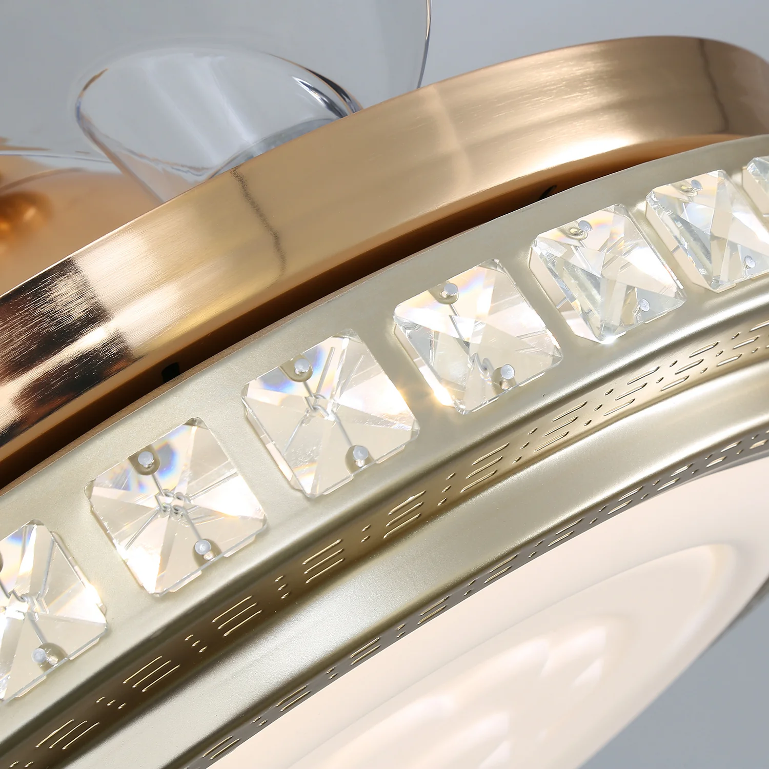Cottonfy UK Decorative Gold Finish Crystal Ceiling Fan - Image 5