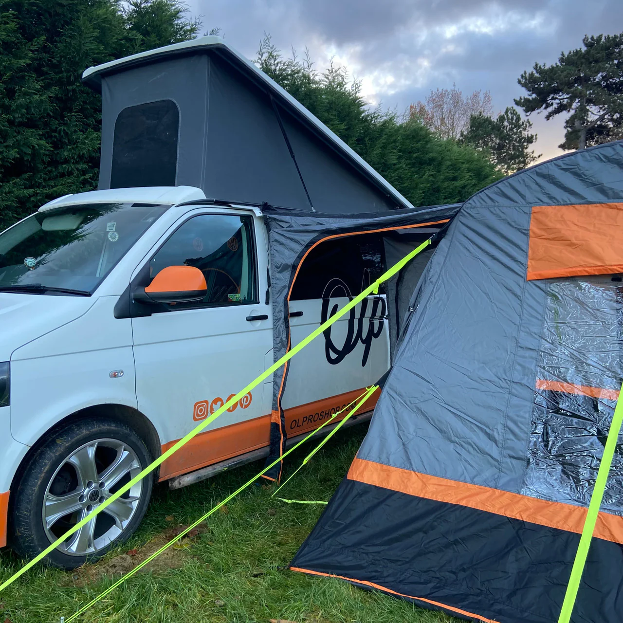 Cubo Breeze® V2 Campervan Awning Orange - Image 4