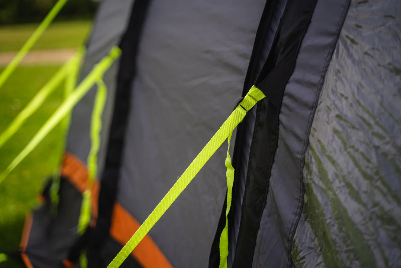 Discovery - 6 Berth Inflatable Tent - Image 3