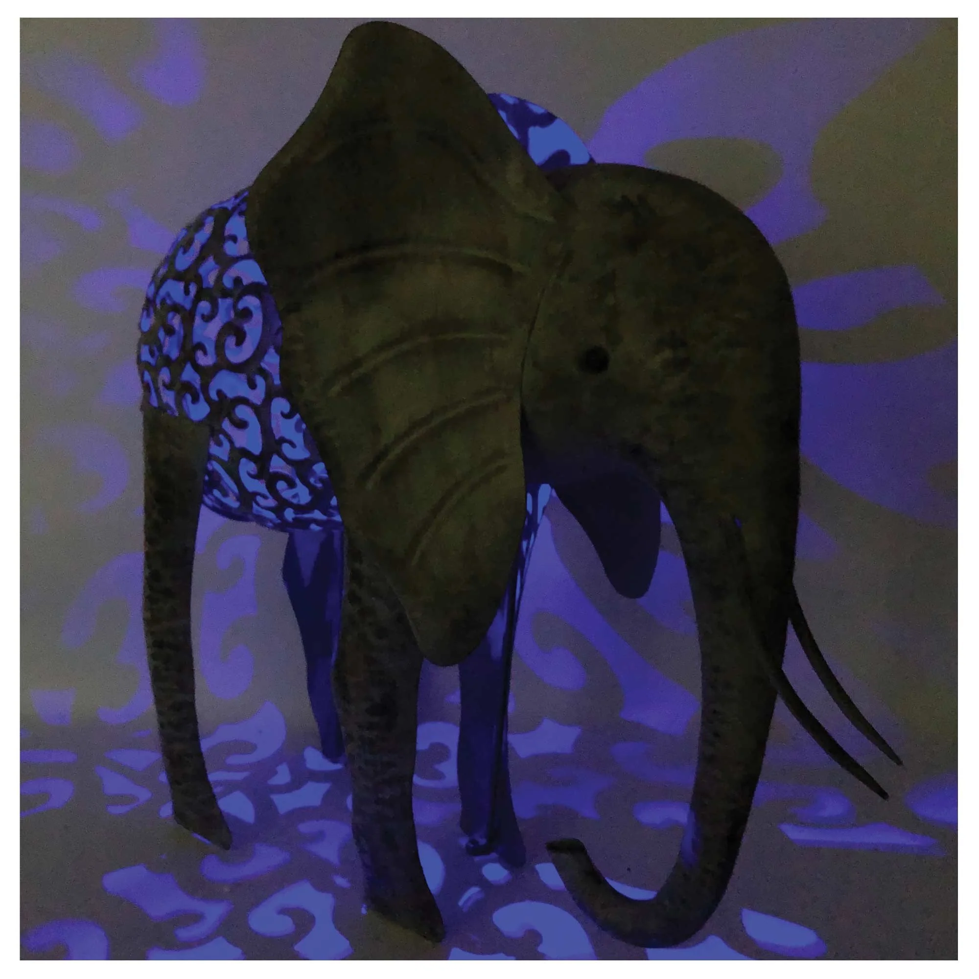 Evie Elephant With Solar Illumination - Image 2