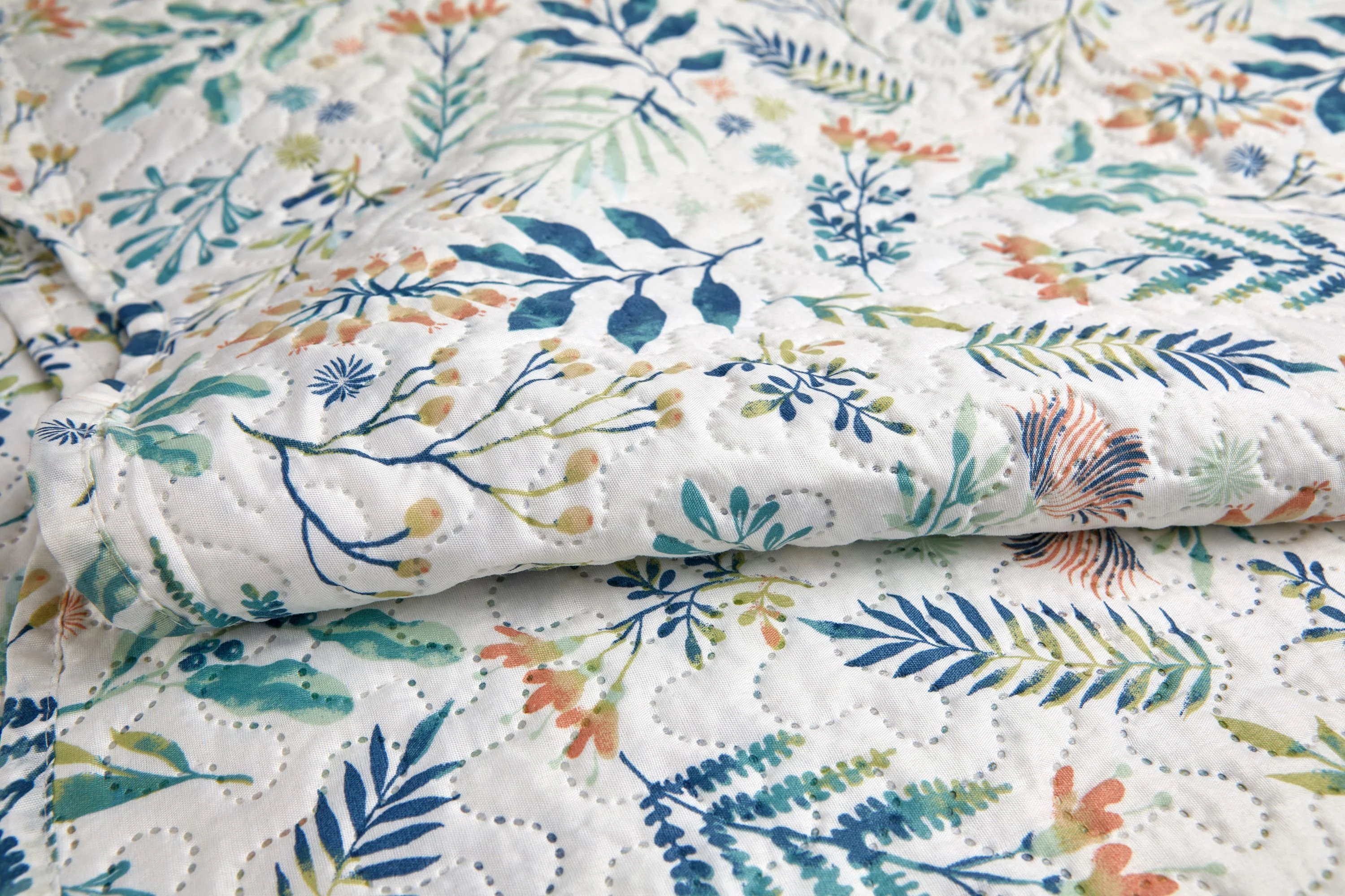Fernley - Quilted Patchwork Bedspread Set - Image 4