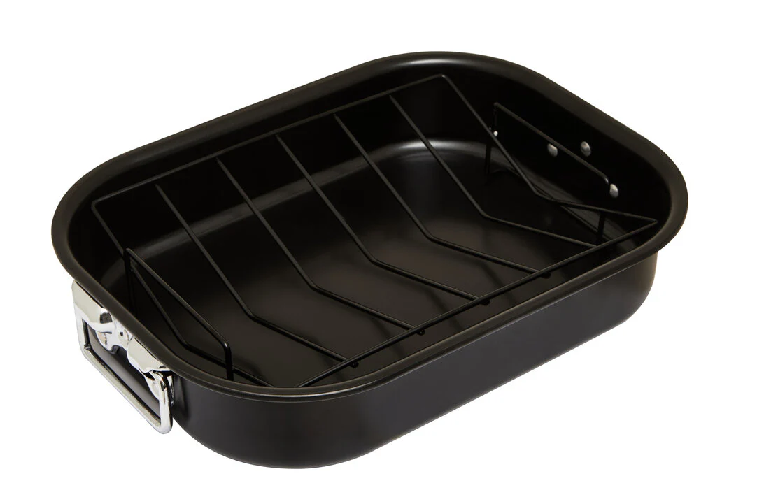 From Scratch Large Black Roasting Tin With Rack - Image 3