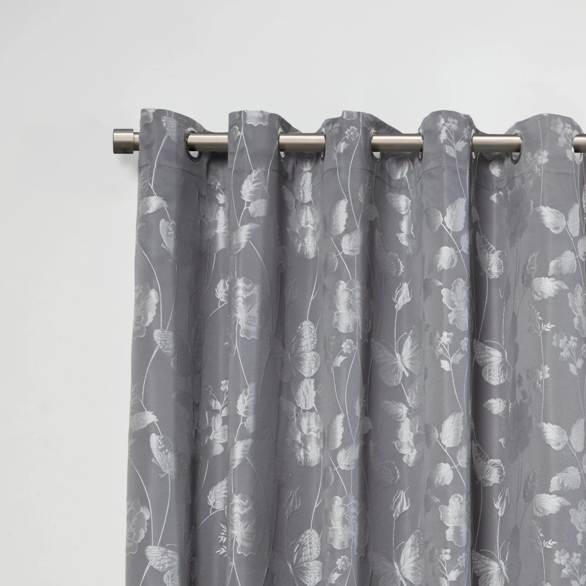 Full Stop - Extendable Curtain Pole with pair of end finials in Black Silk