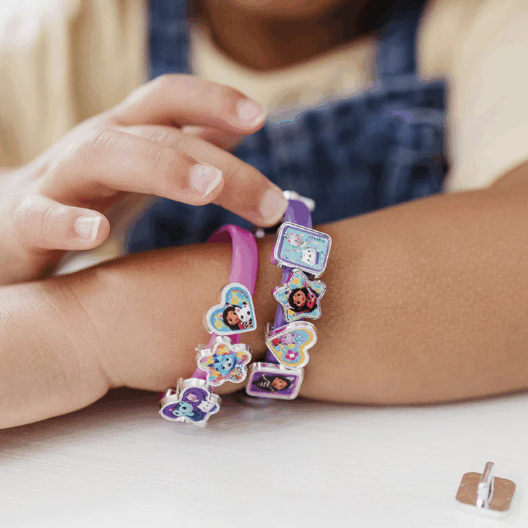 Gabby's Dollhouse Bracelets And Charms - Image 3