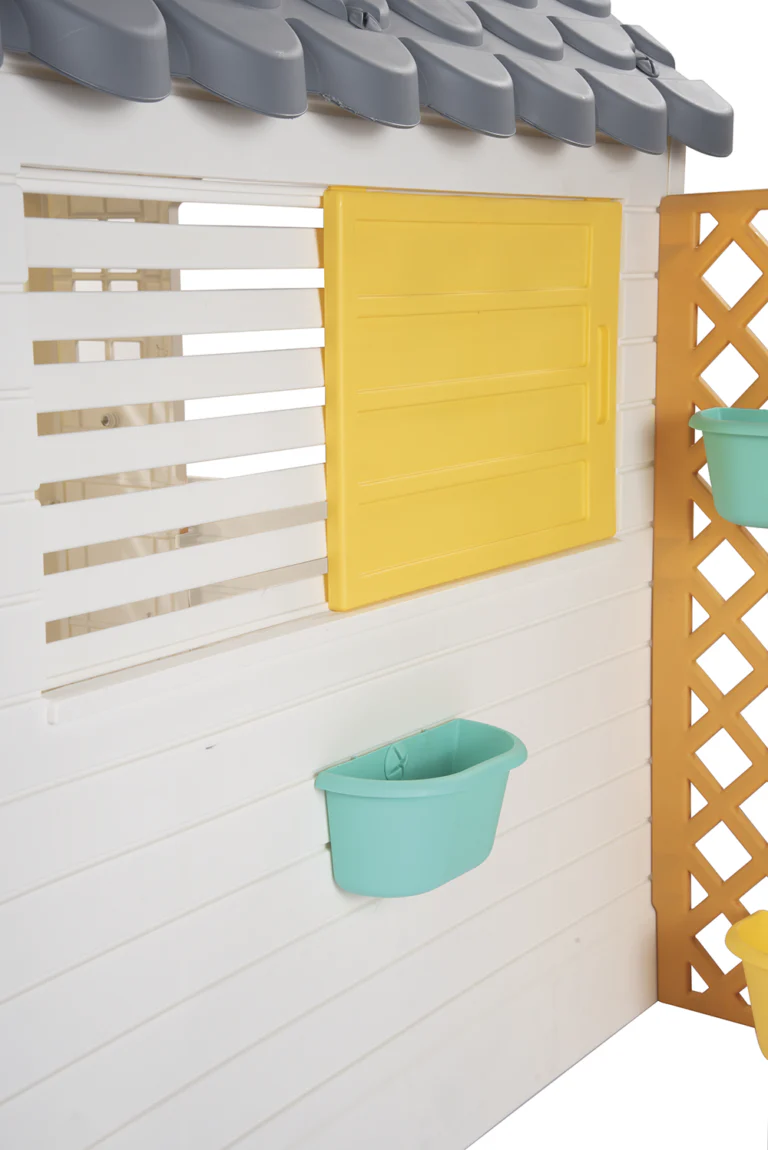 Garden Playhouse with Accessories - Image 7