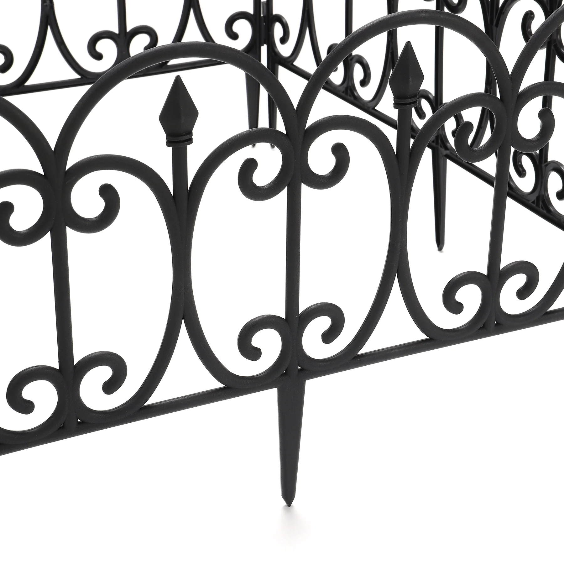 Garden Sanctuary 6pcs Outdoor Picket Fence Decorative Garden Border Edging - Image 4