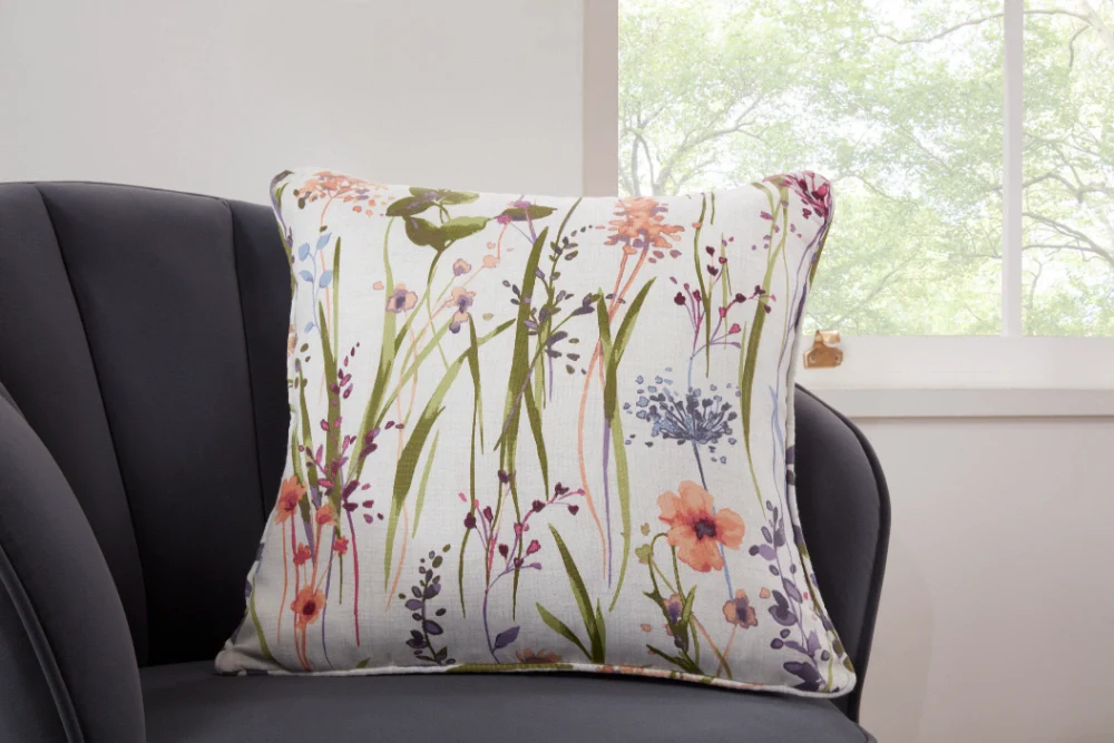 HAMPSHIRE MULTI POLYESTER FILLED CUSHION COVER