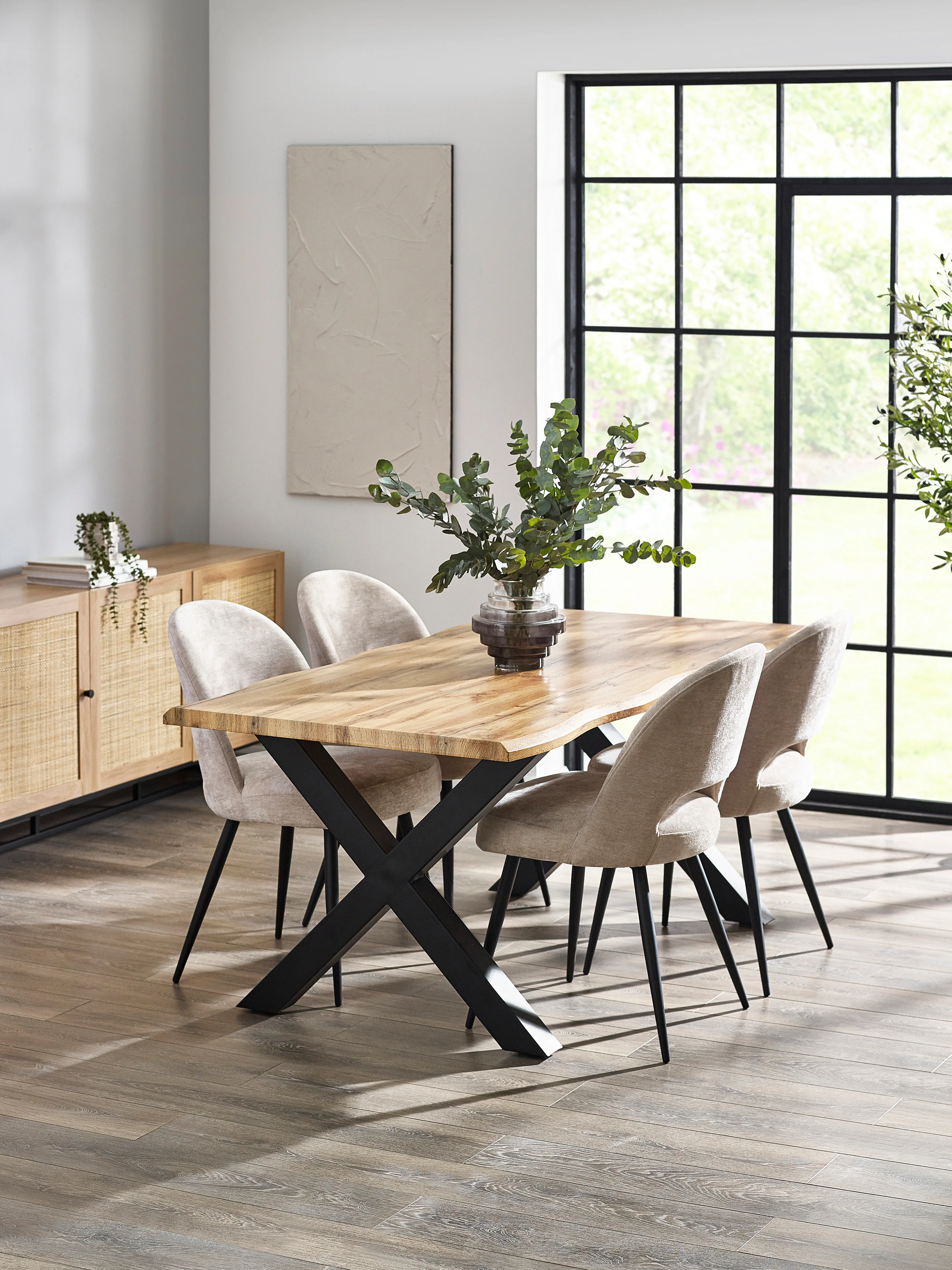 Harvey Dining Table
