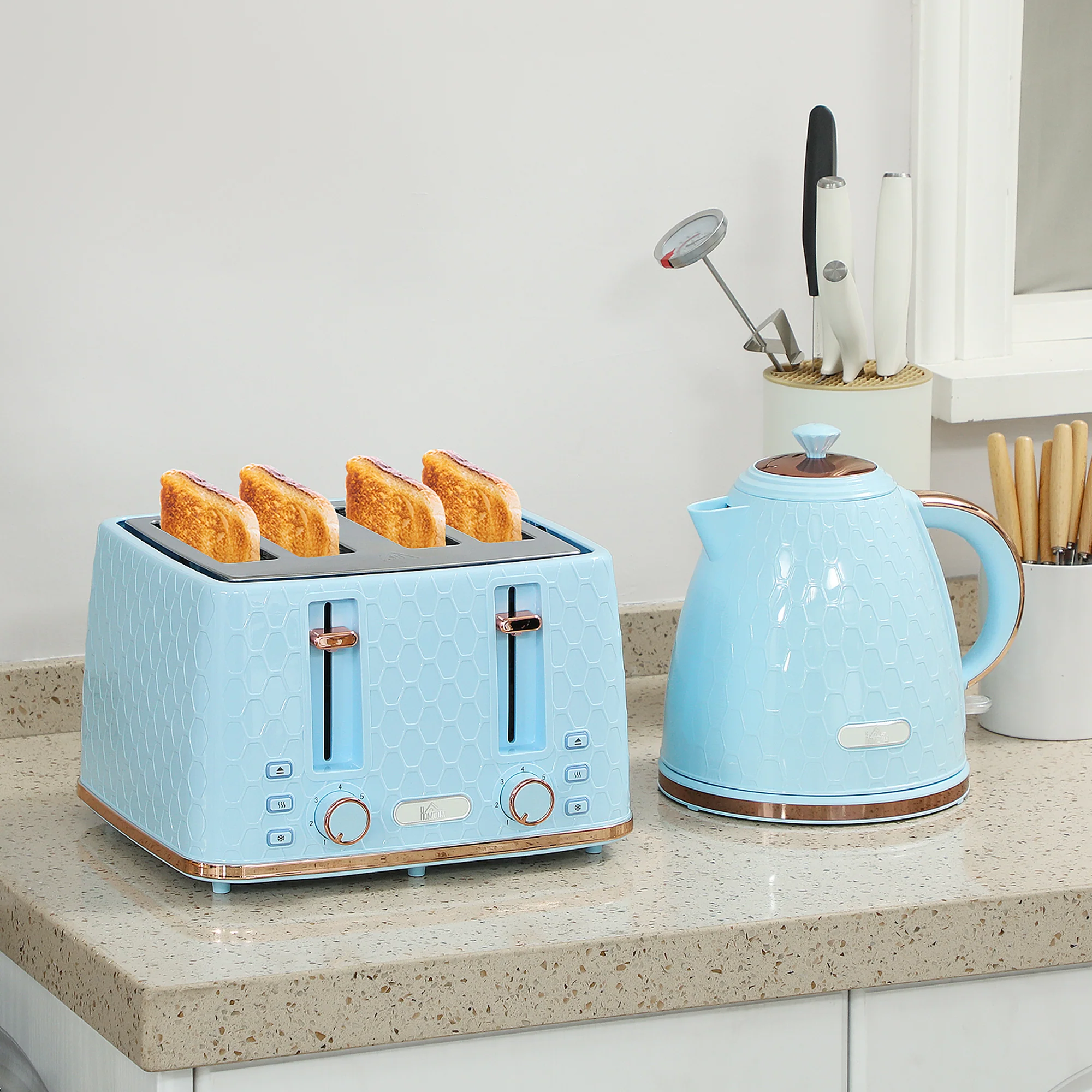 HOMCOM 1.7L Kettle And Toaster Set With Defrost Reheat And Crumb Tray - Image 11