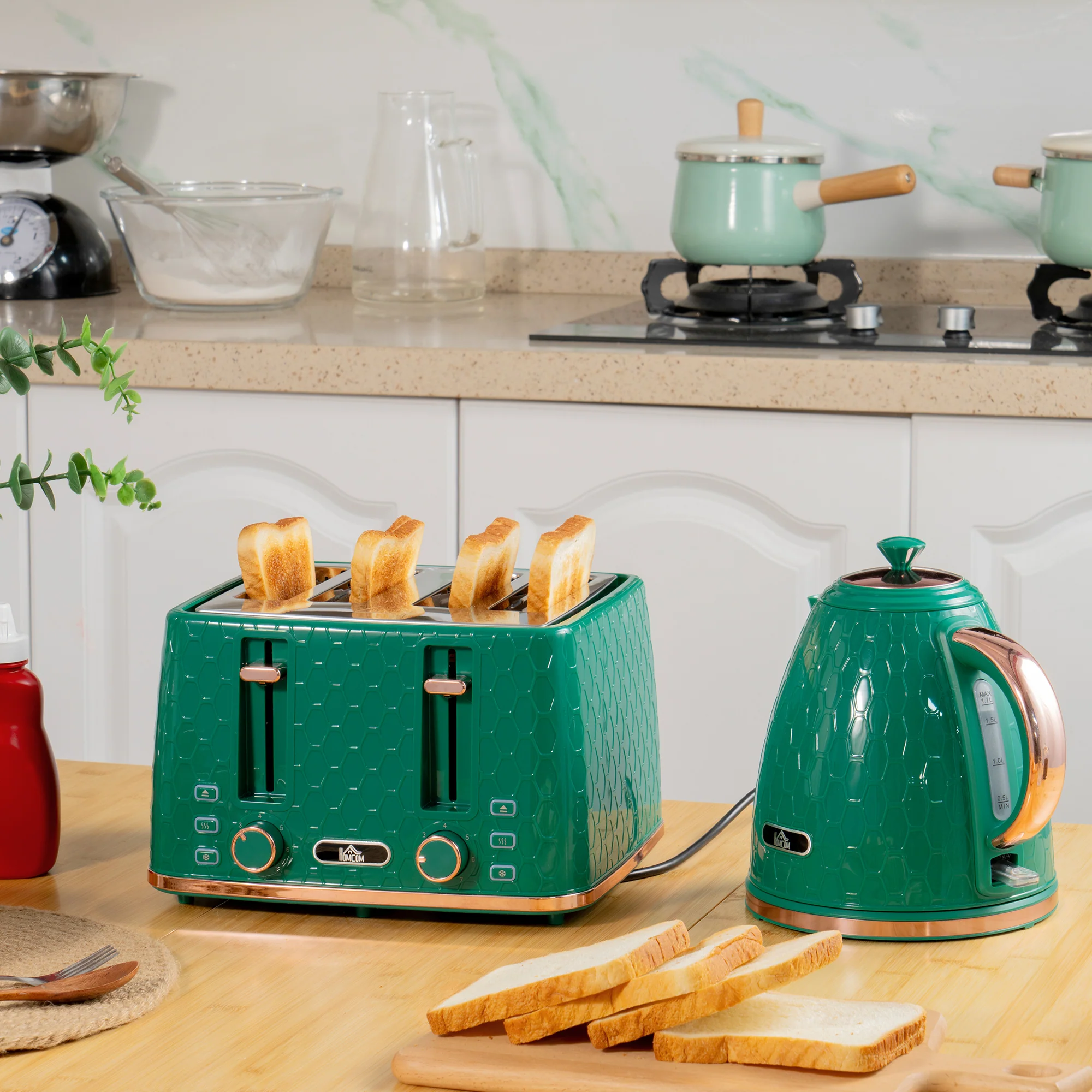 HOMCOM 1.7L Kettle And Toaster Set With Defrost Reheat And Crumb Tray Green - Image 7
