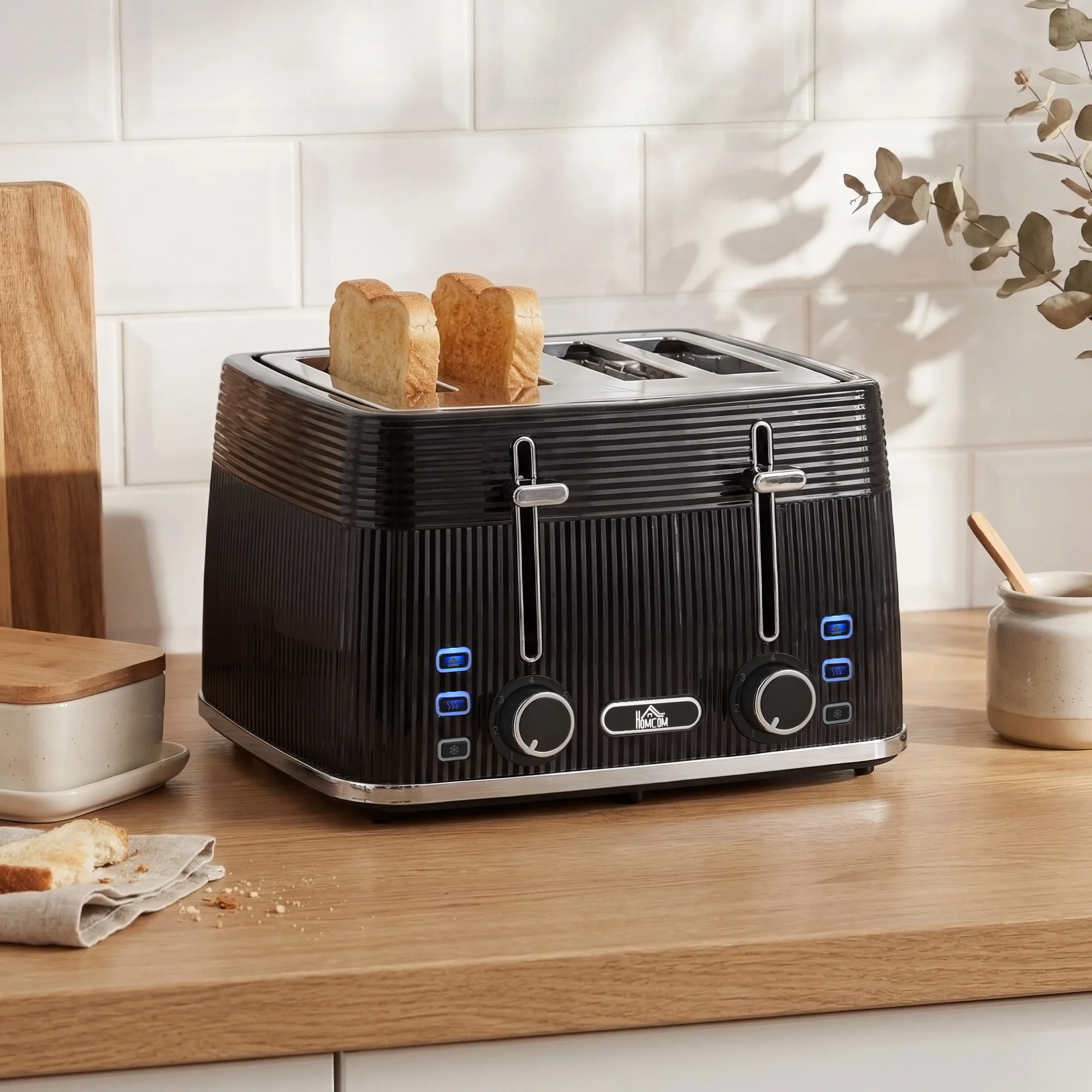 HOMCOM 4 Slice Electric Toaster with 7 Browning Levels, 1860W, Black - Image 2