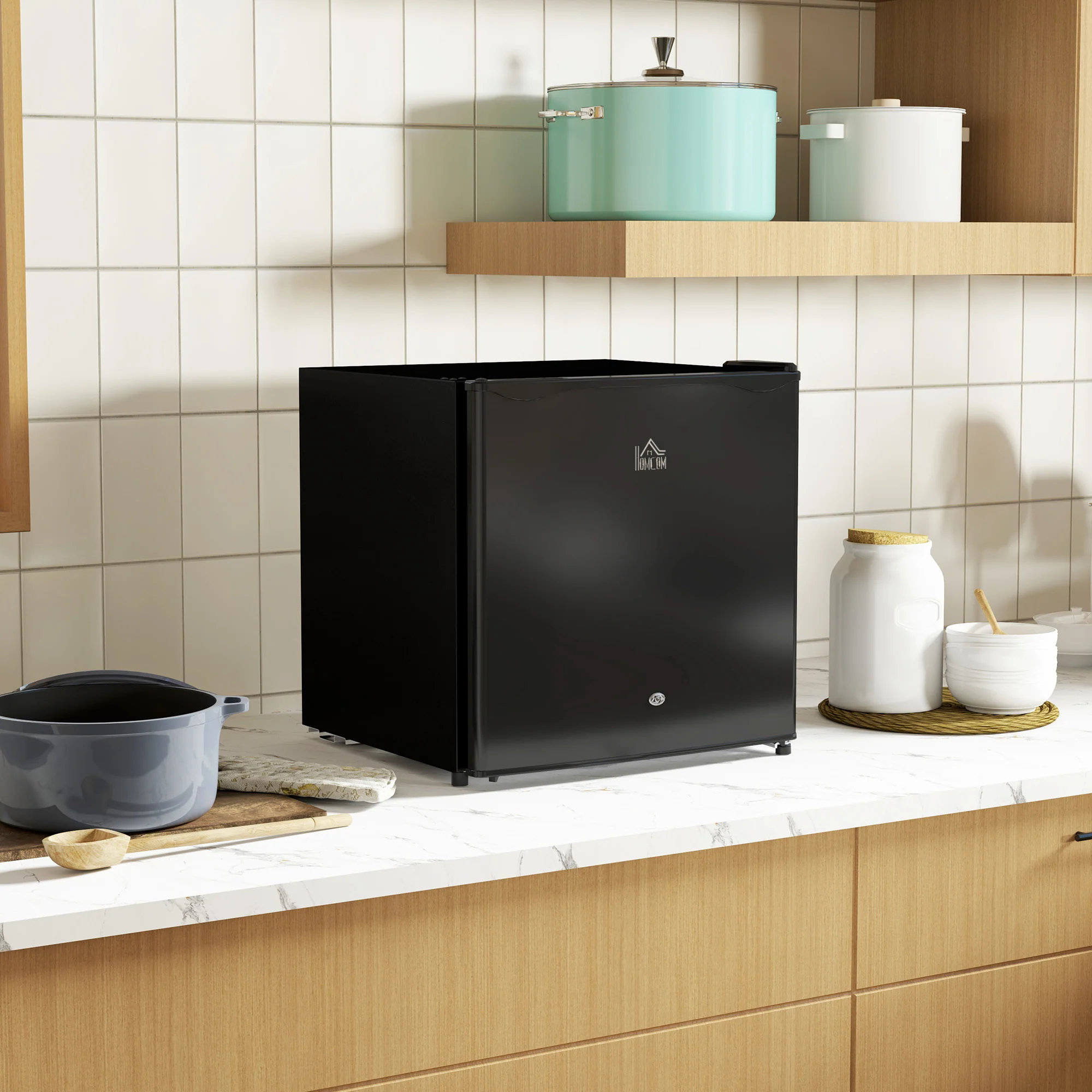 HOMCOM 46L Counter Top Fridge Mini Fridge With Lock Chiller Box - Image 2
