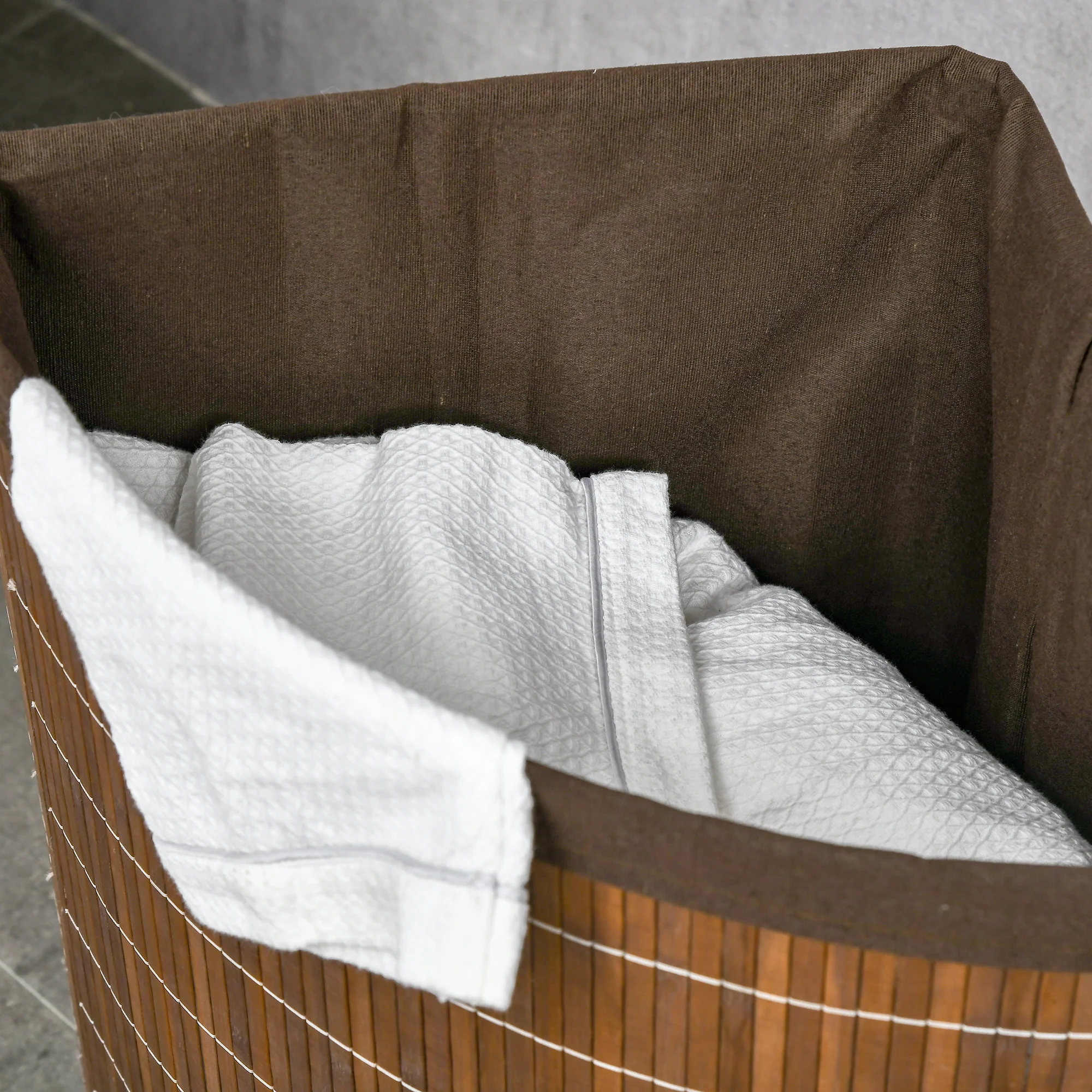 HOMCOM 55L Bamboo Corner Laundry Hamper Bamboo Laundry Basket Brown - Image 7