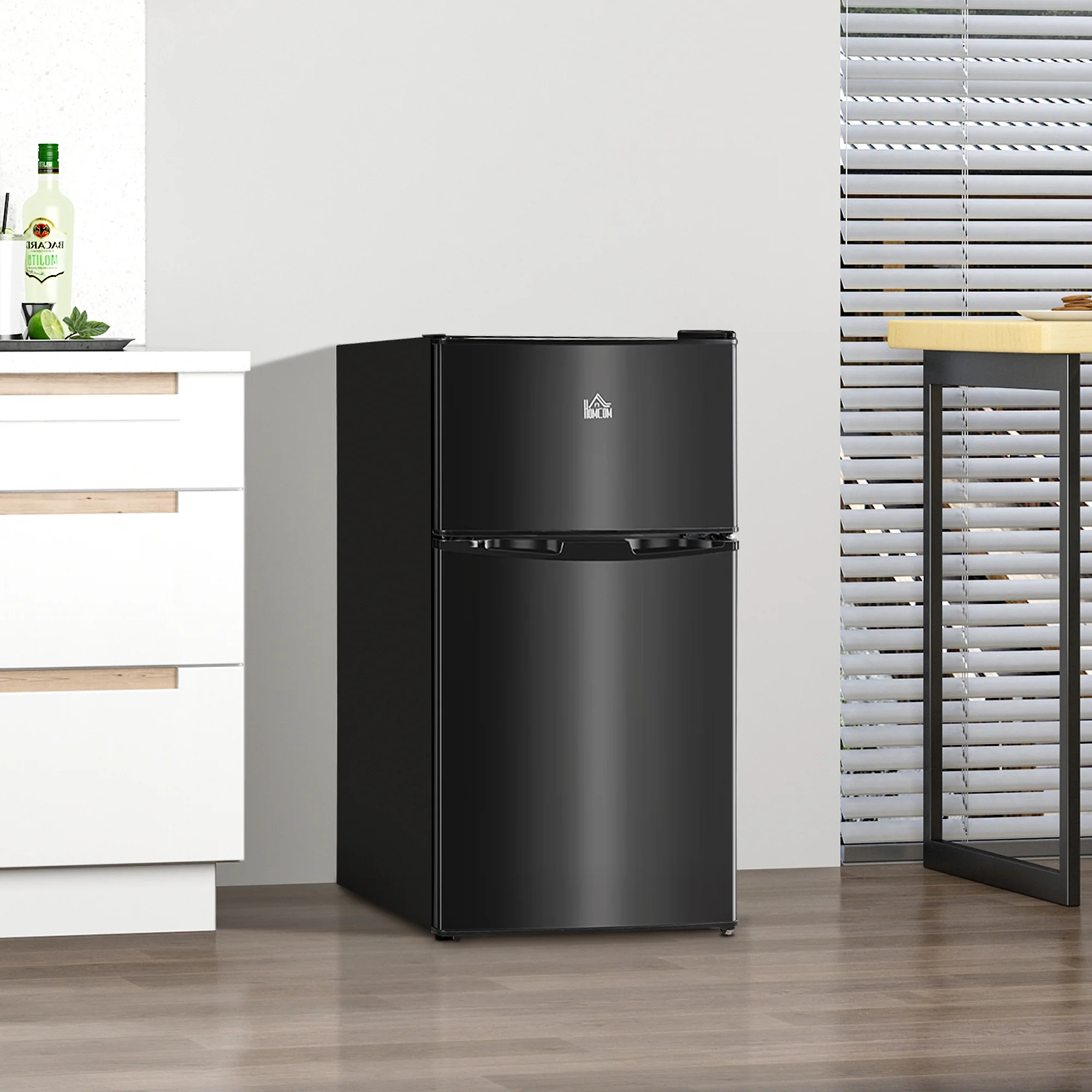 HOMCOM 88L Small Fridge Freezer With 5-Setting Thermostat, Inner Light - Image 2