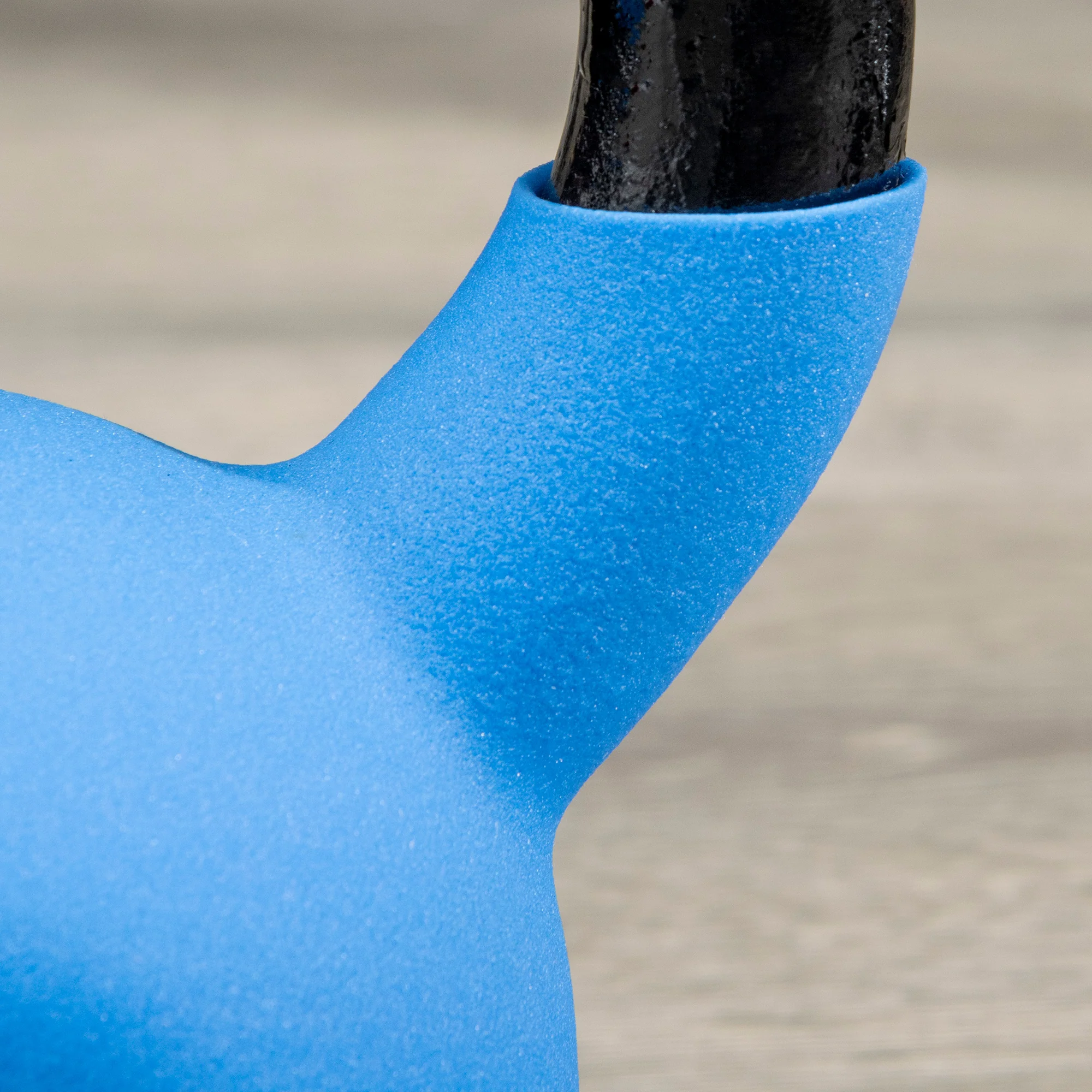 HOMCOM 8KG Kettlebell With Soft Body And Non-Slip Handle, Blue - Image 7
