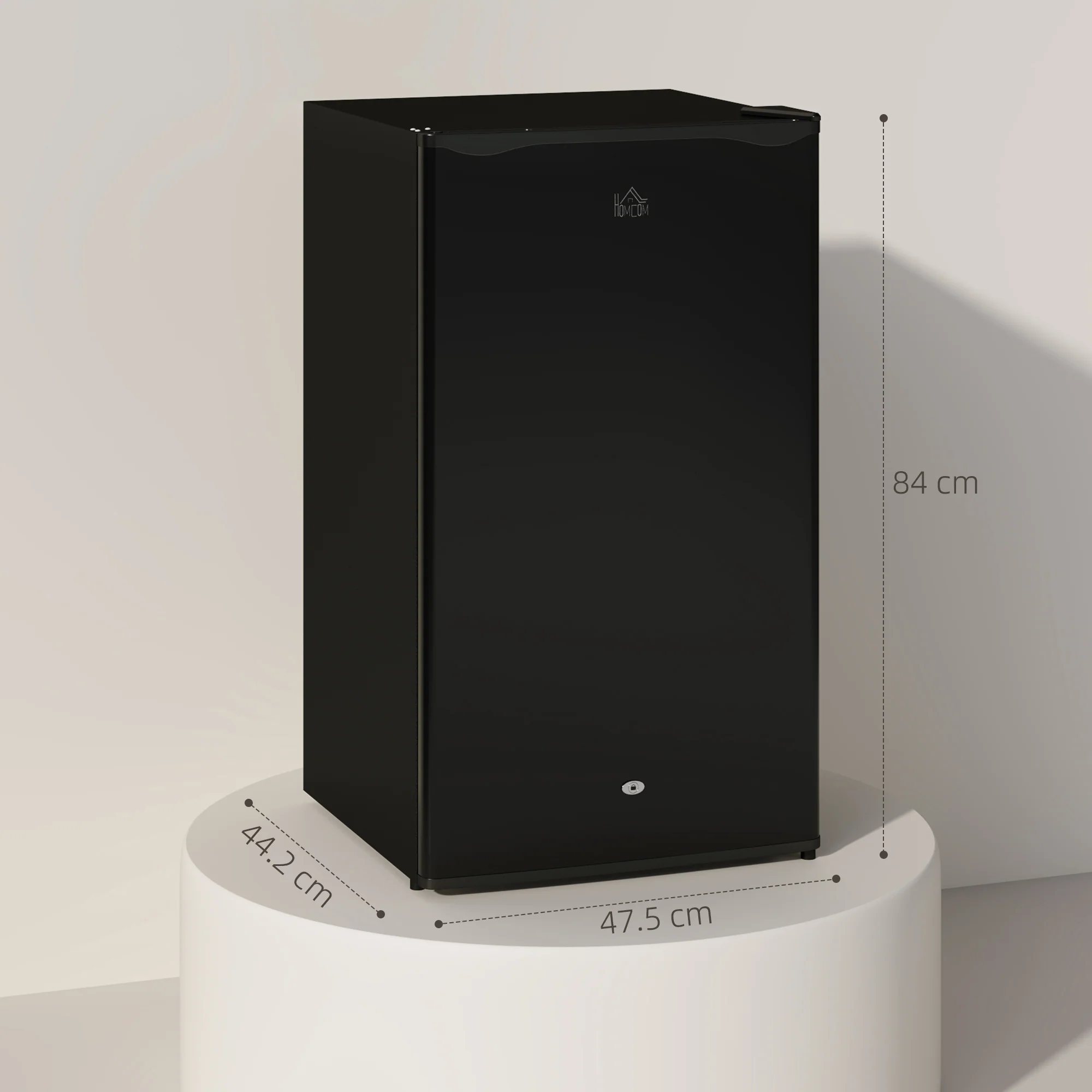 HOMCOM 91L Freestanding Under Counter Fridge With Lock - Image 5