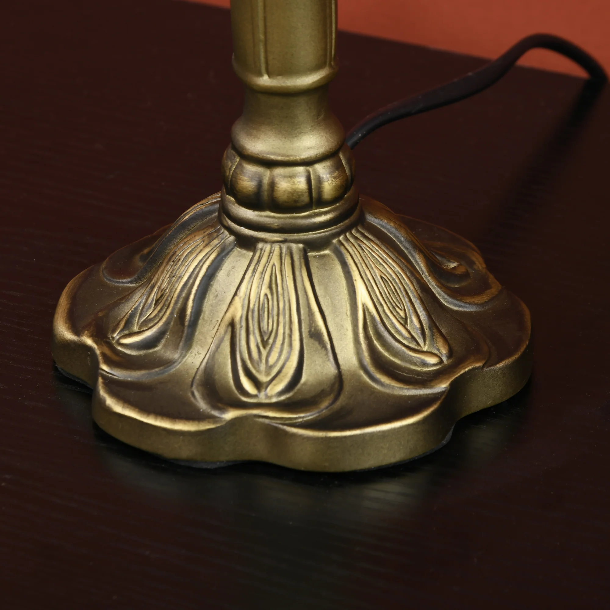 HOMCOM Antique Table Lamp, For Bedroom Bedside, Bulb Not Included, Blue - Image 9