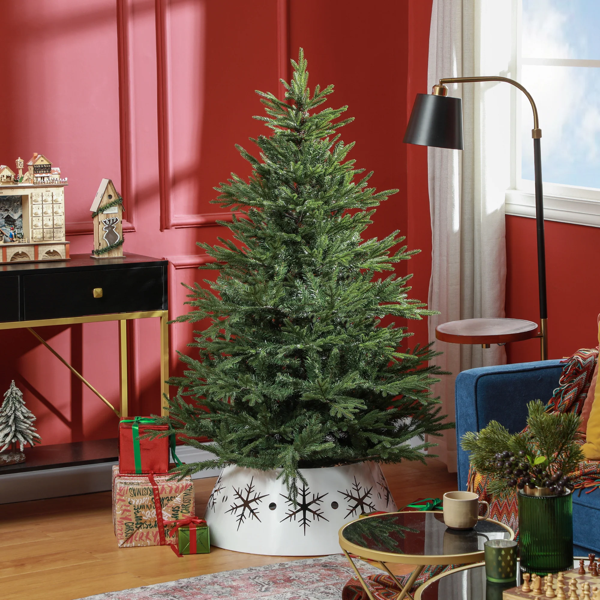 HOMCOM Artificial Christmas Tree with Realistic Hinged Branches, Green - Image 2