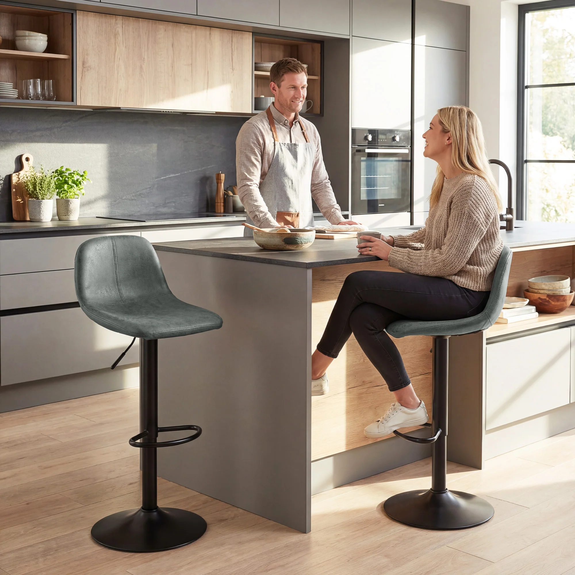 HOMCOM Bar Stools Set Of 2, Modern Swivel Barstools For Dining Room, Green - Image 2