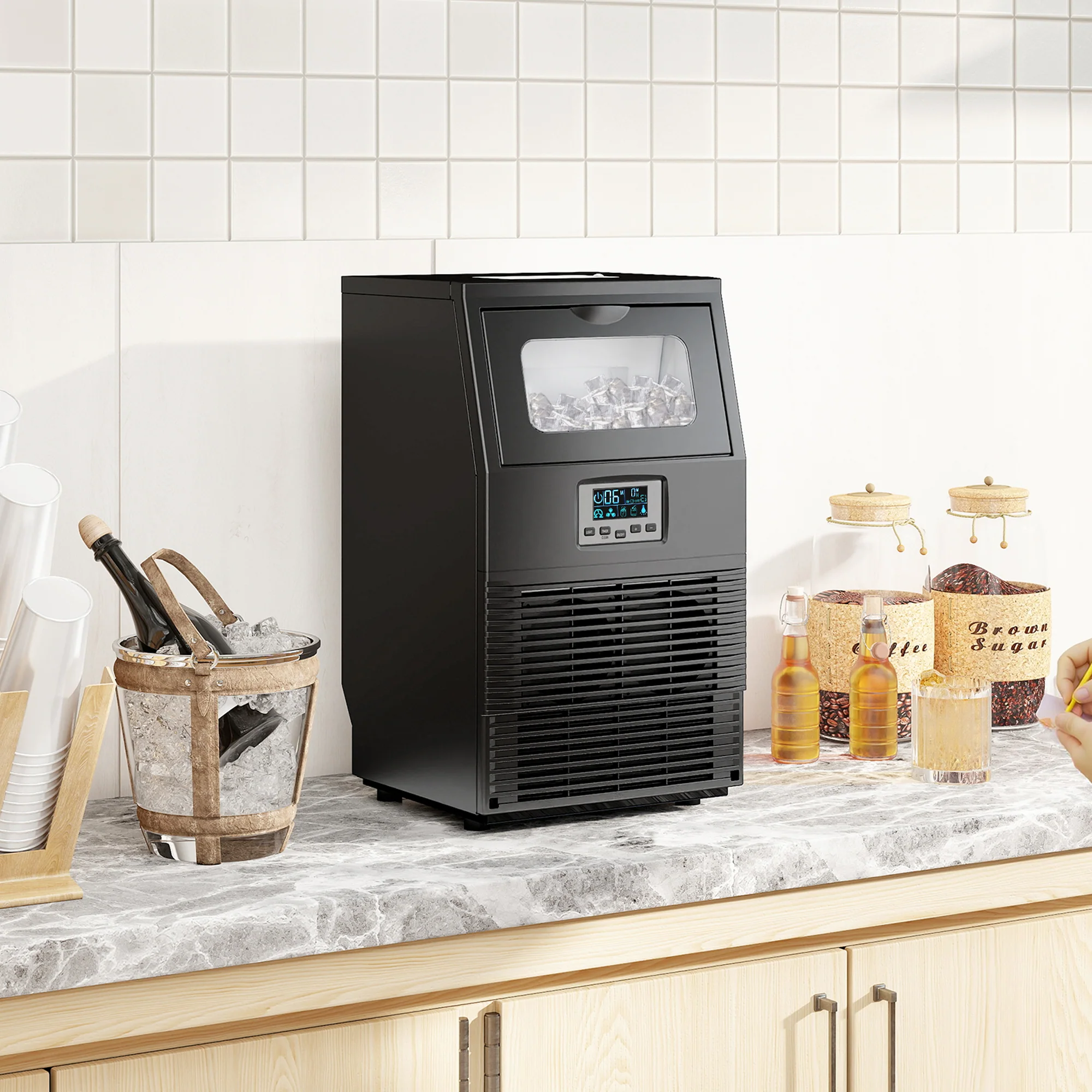 HOMCOM Commercial Ice Maker With 4kg Ice Storage For Home Restaurant - Image 2