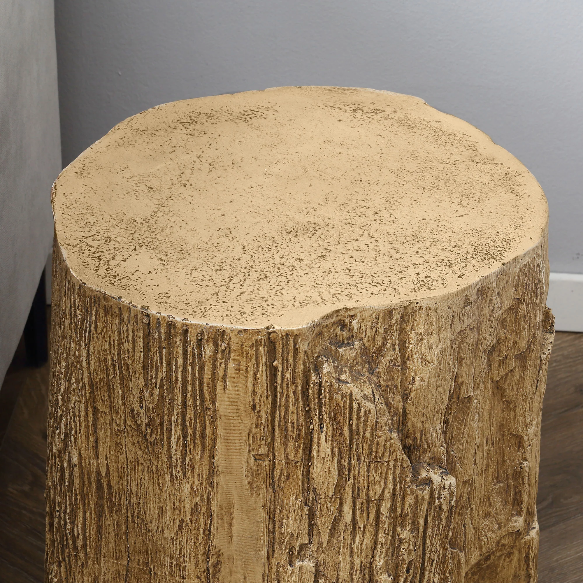 HOMCOM Concrete Side Table Tree Stump End Table For Indoor Outdoors Natural - Image 8
