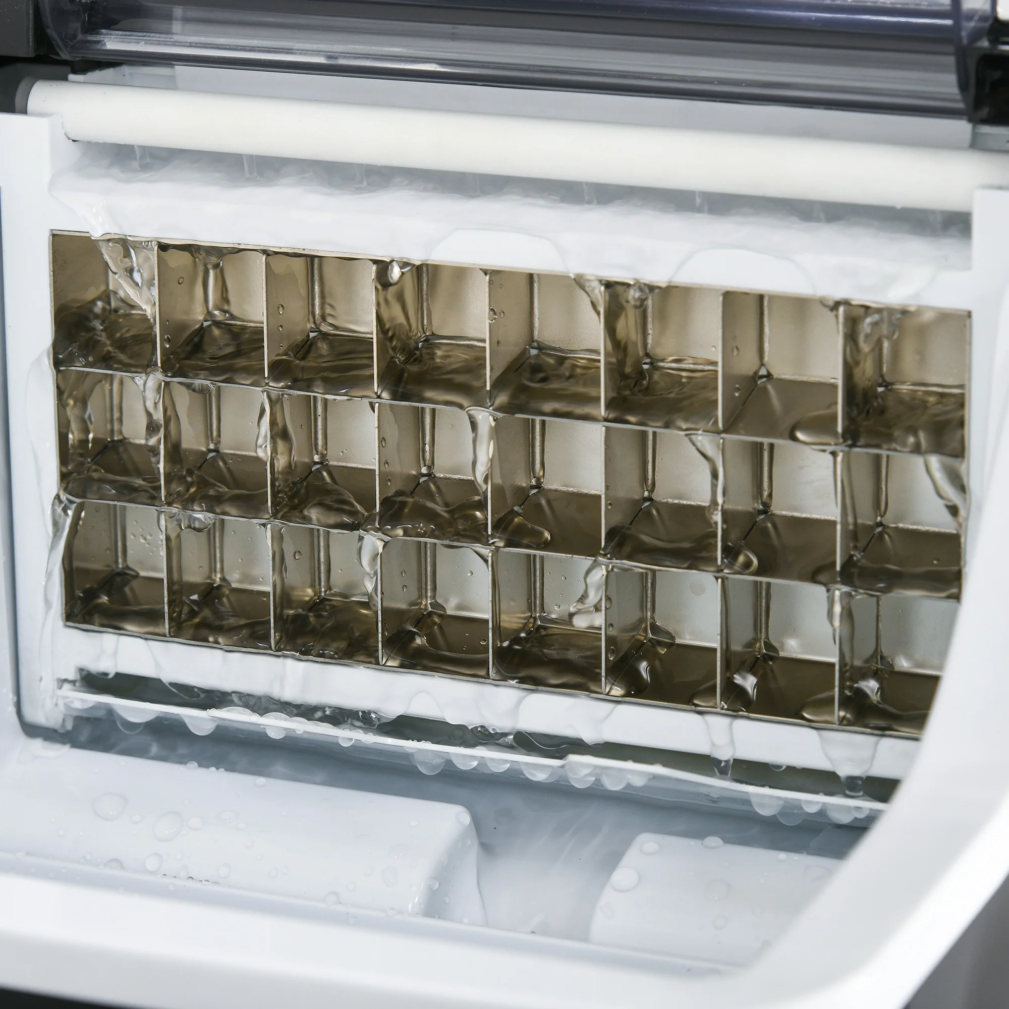 HOMCOM Counter Top Ice Maker Machine With Adjustable Cube Size Scoop Black - Image 10
