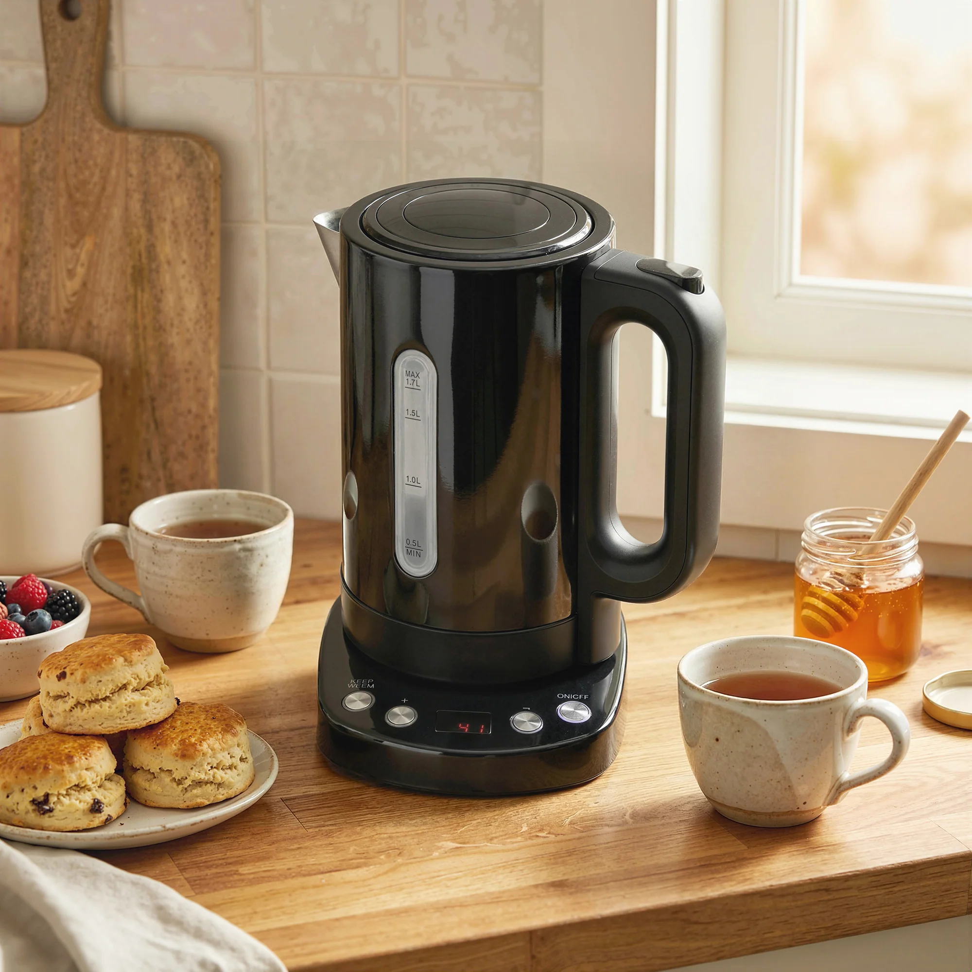 HOMCOM Electric Kettle, 1.7L Fast Boil, 3kW Water Kettle With Strix Thermost - Image 2