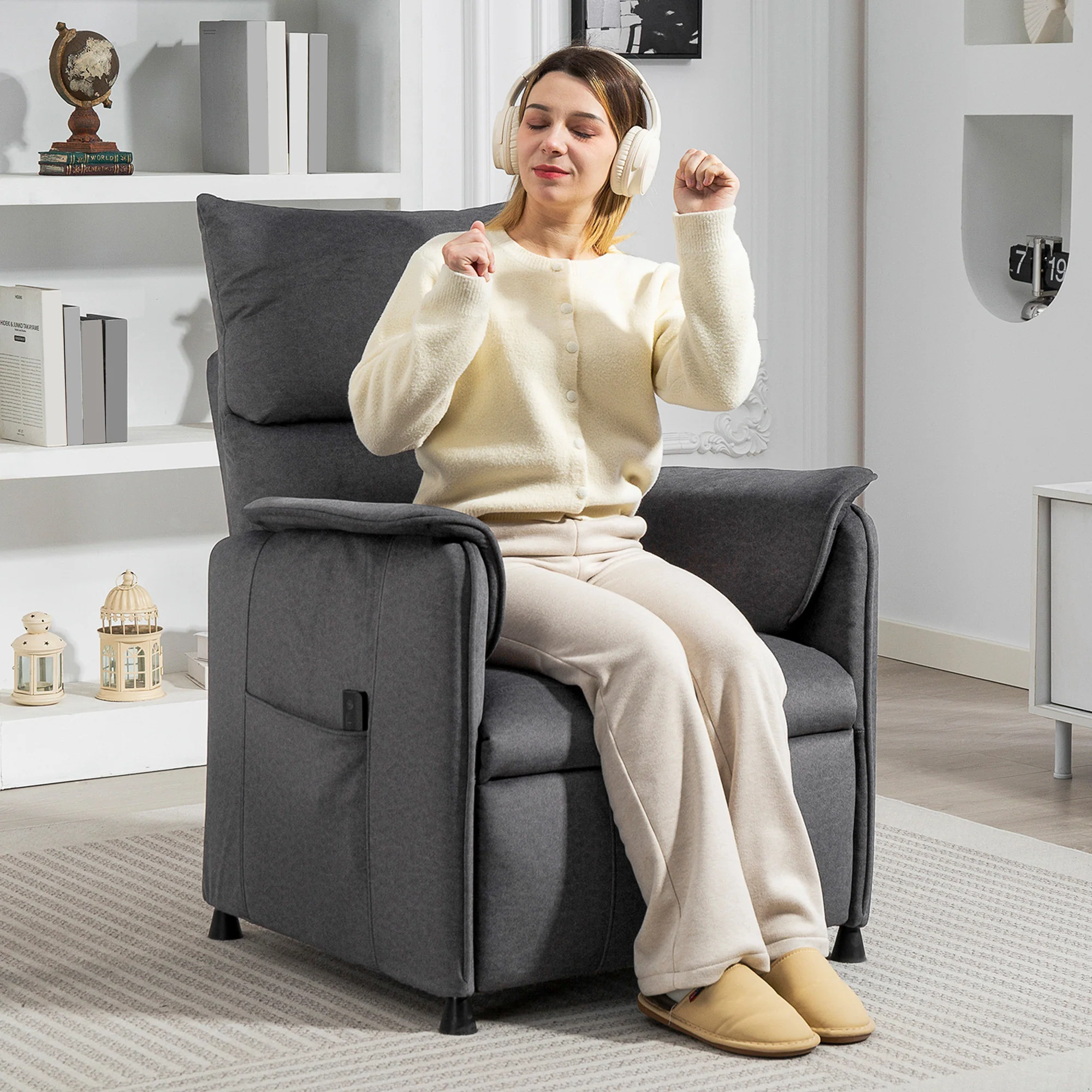 HOMCOM Electric Reclining Chair W/ Remote, Power Recliner For Elderly, Black - Image 2