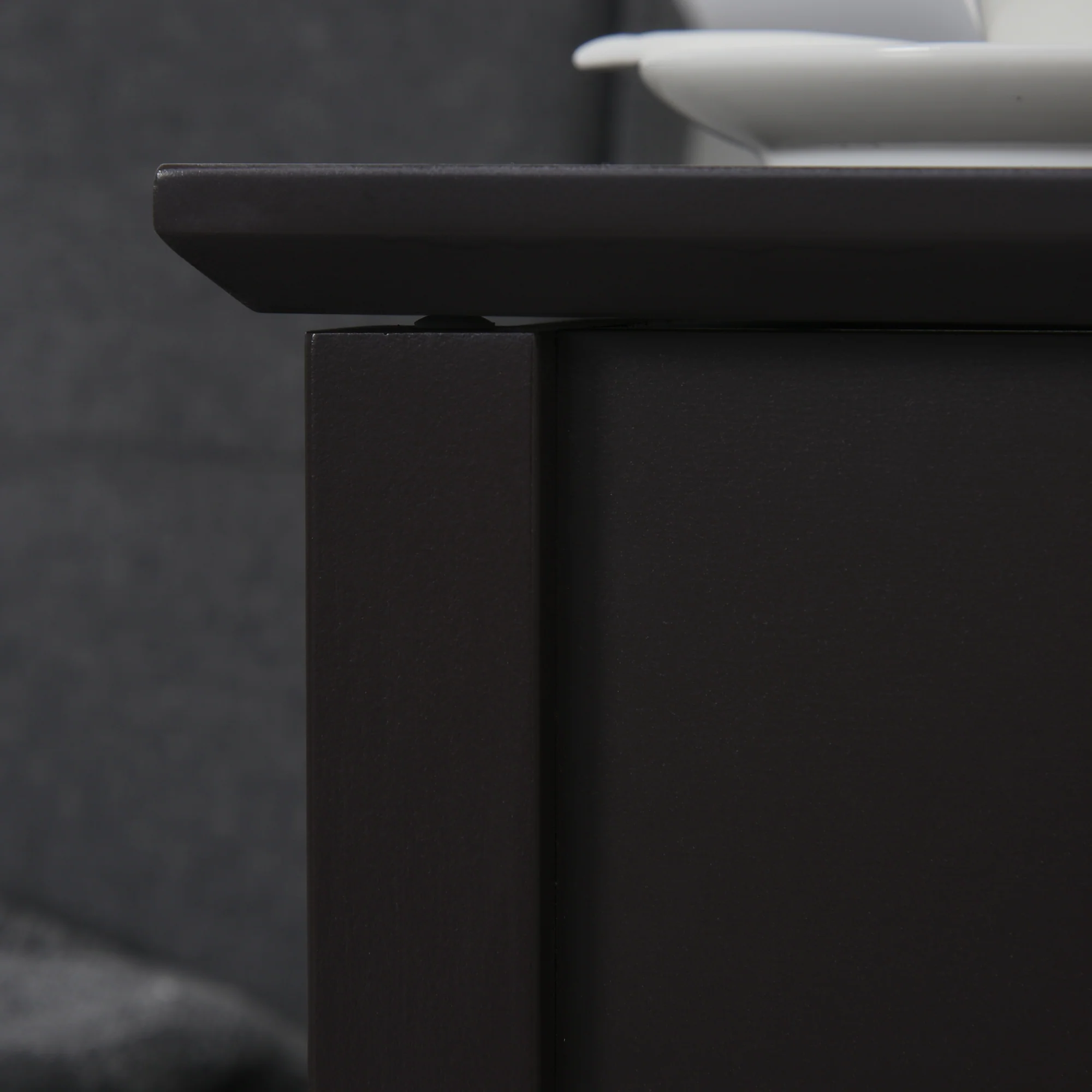 HOMCOM End Table, Narrow Side Table With Flip Top, Bottom Shelf - Image 9