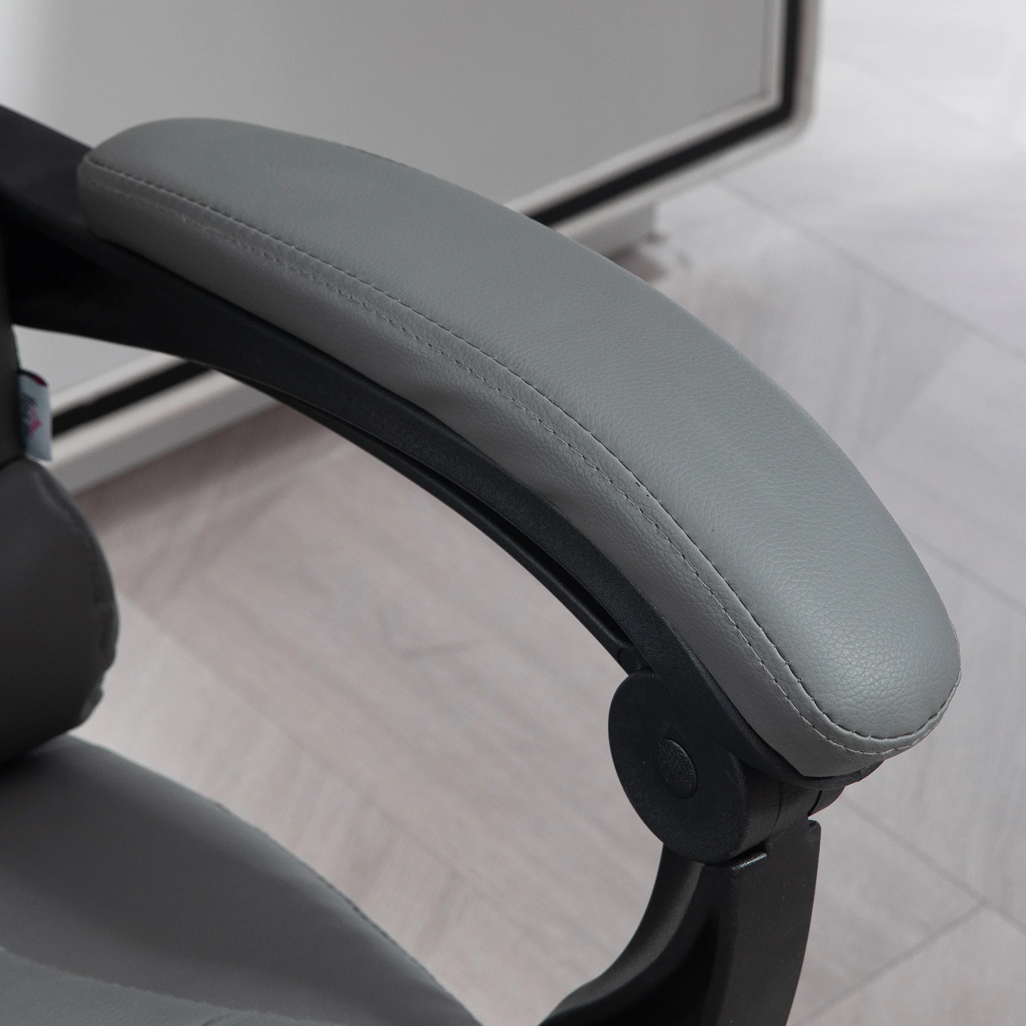 HOMCOM Executive Office Chair PU Leather Swivel Chair With Footrest Grey - Image 8