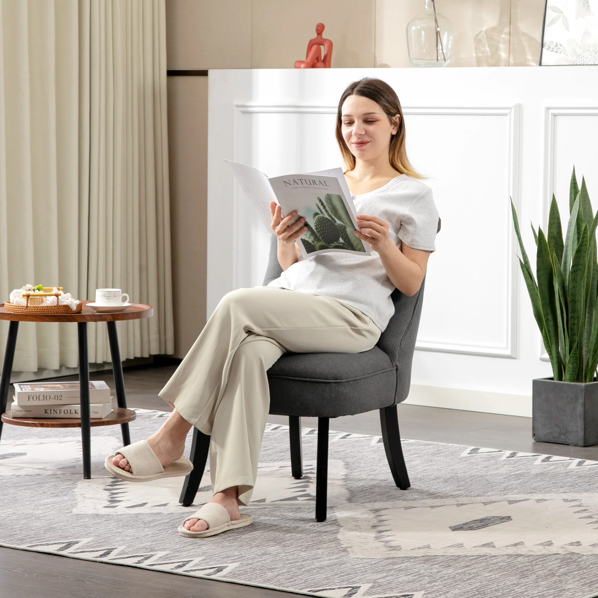 HOMCOM Fabric Single Sofa Upholstered With Pillow Wood Leg Charcoal Grey - Image 6