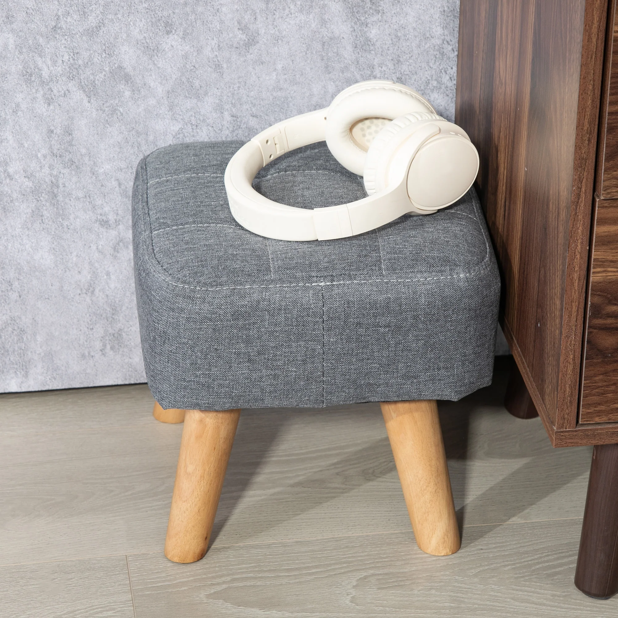 HOMCOM Grey Modern Footstool, Fabric Foot Rest With Rubber Wood Legs - Image 7