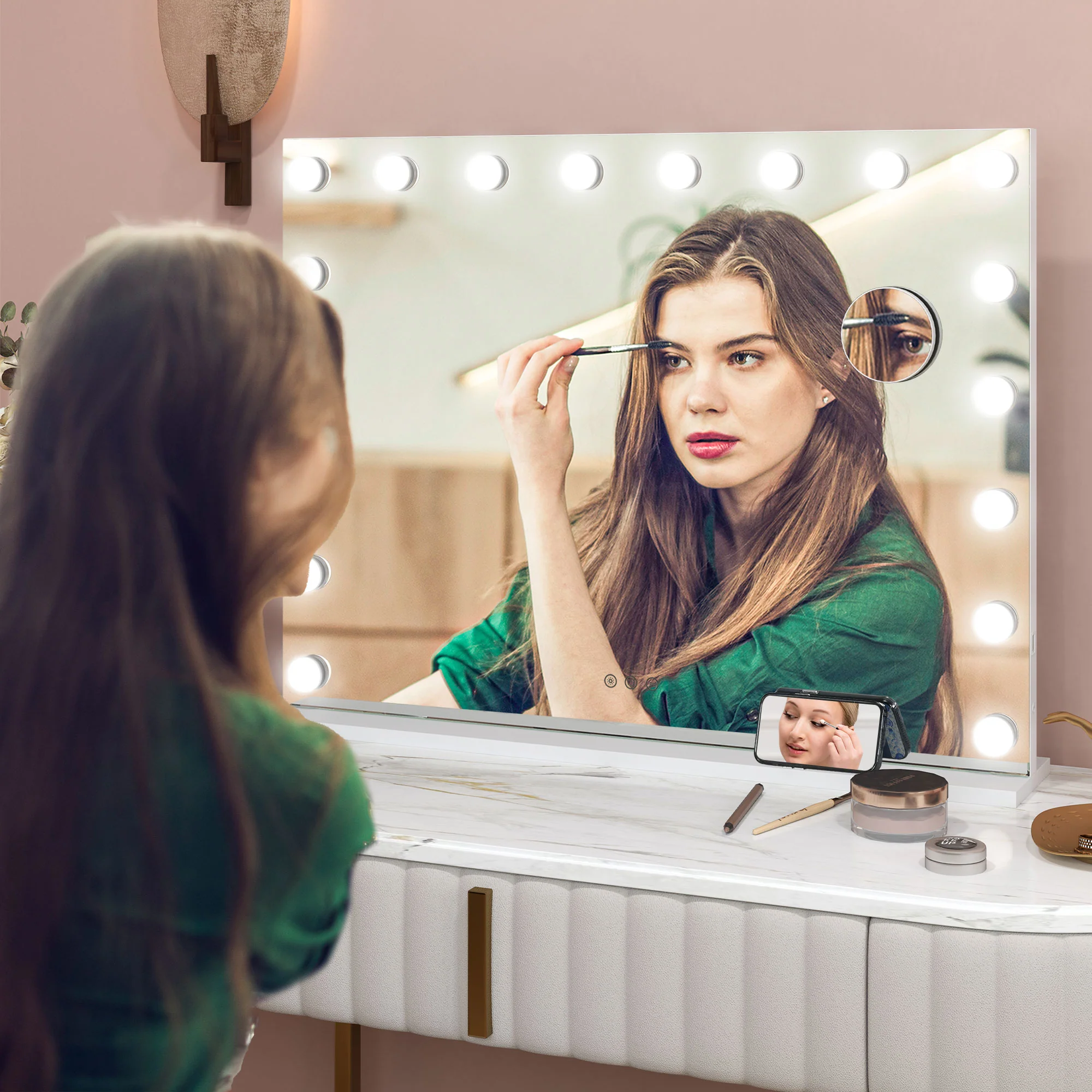 HOMCOM Hollywood Vanity Mirror with Lights, 10X Magnifying, USB Port, White - Image 2