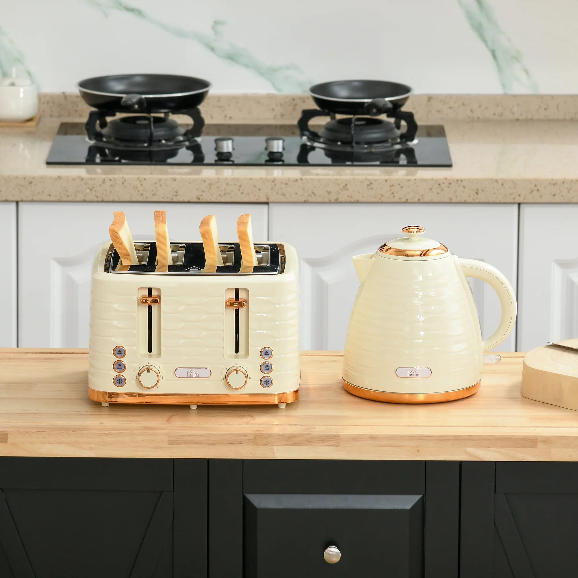 HOMCOM Kettle and Toaster Set 1.7L Rapid Boil Kettle & 4 Slice Toaster Beige - Image 7