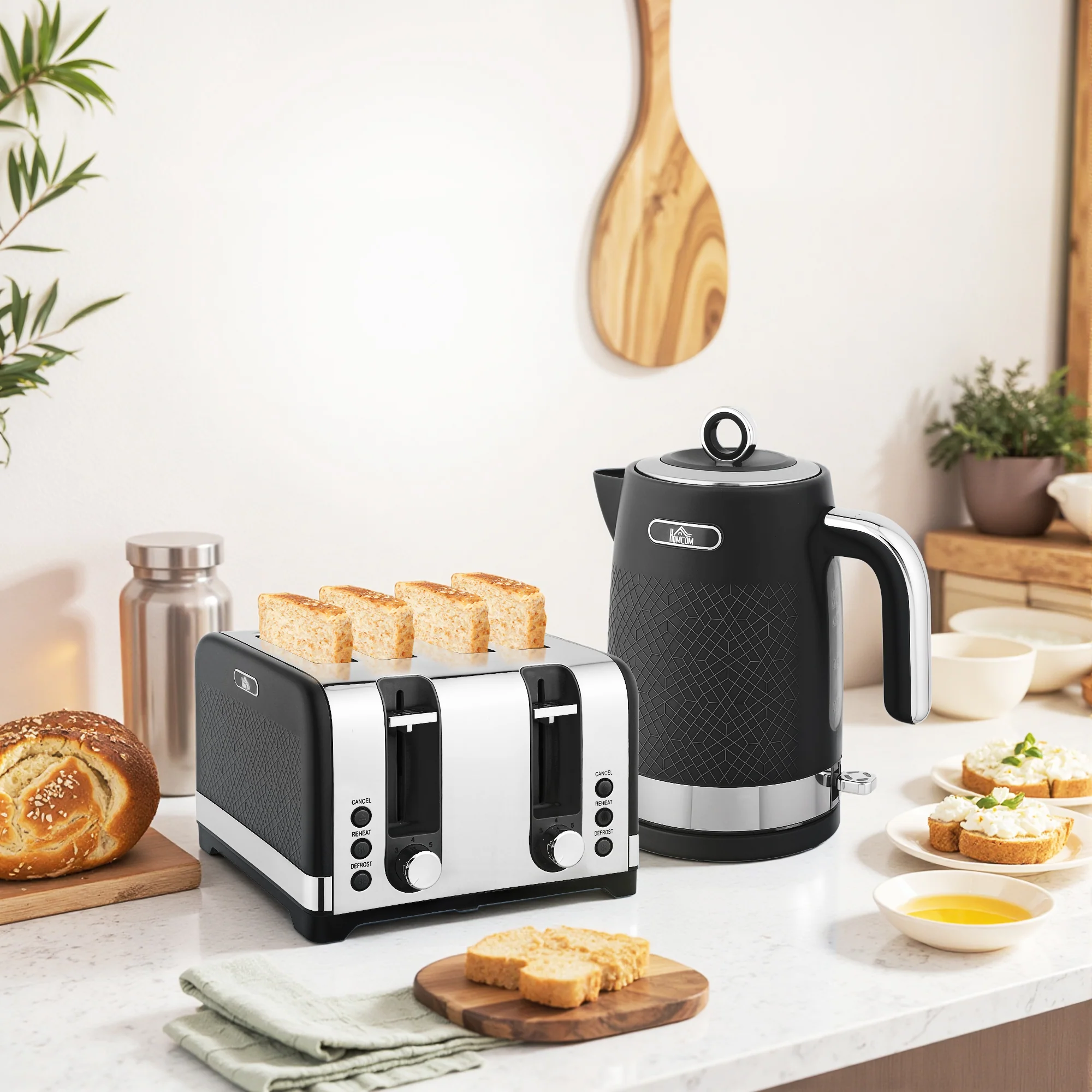 HOMCOM Kettle And Toaster Set With 3000W Rapid Boil, 4 Slice Toaster, Black - Image 2