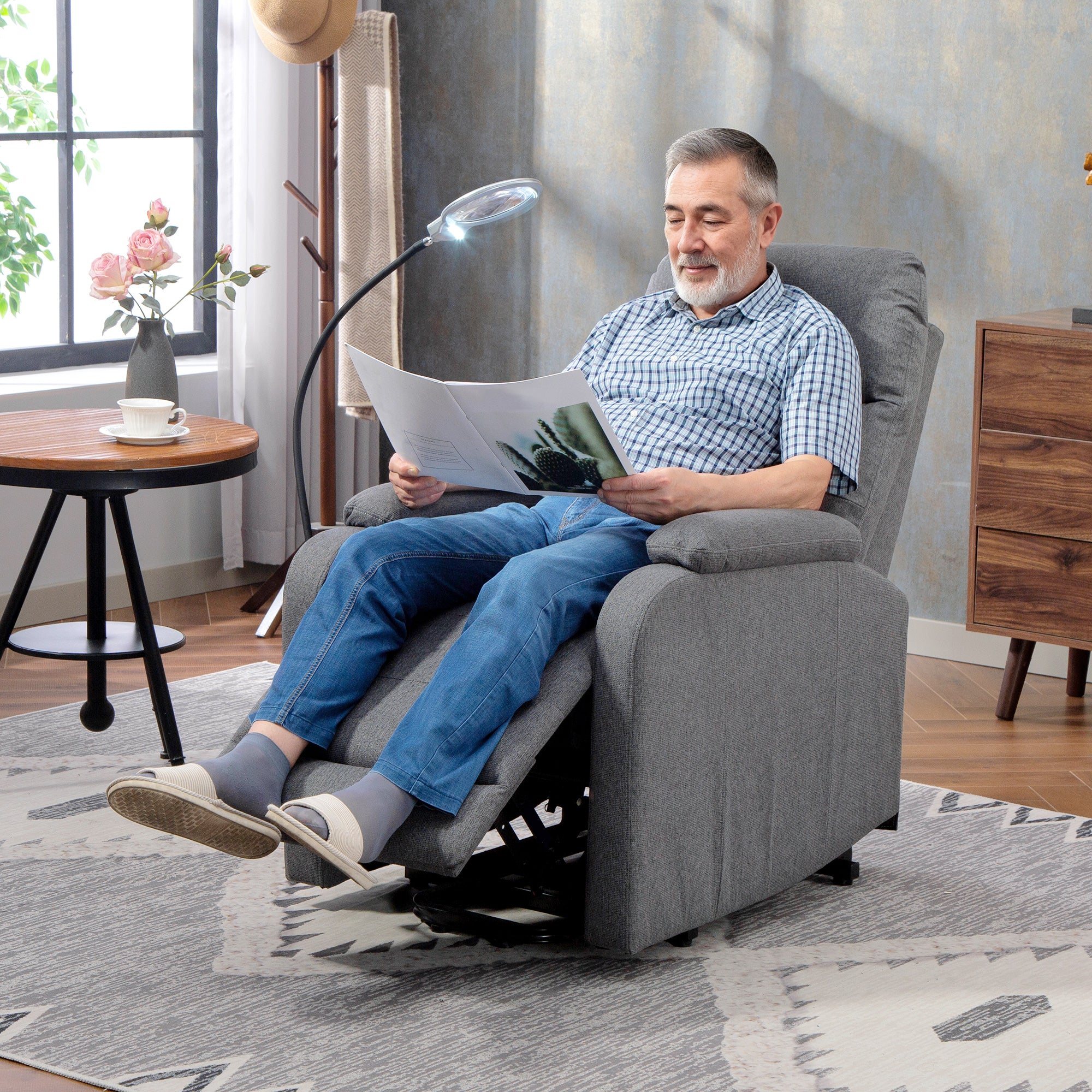 HOMCOM Linen Fabric Electric Recliner Chair With Remote Control - Image 17